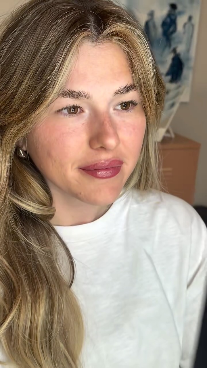 Des lèvres plus fraîches, plus pulpeuses et une couleur ultra lumineuse ✨
Effet naturel, mais résultat qui change tout.
Tu valides ce glow lèvres ? 💄
#candylips #maquillagepermanent #lipblush #levresparfaites #dermopigmentation