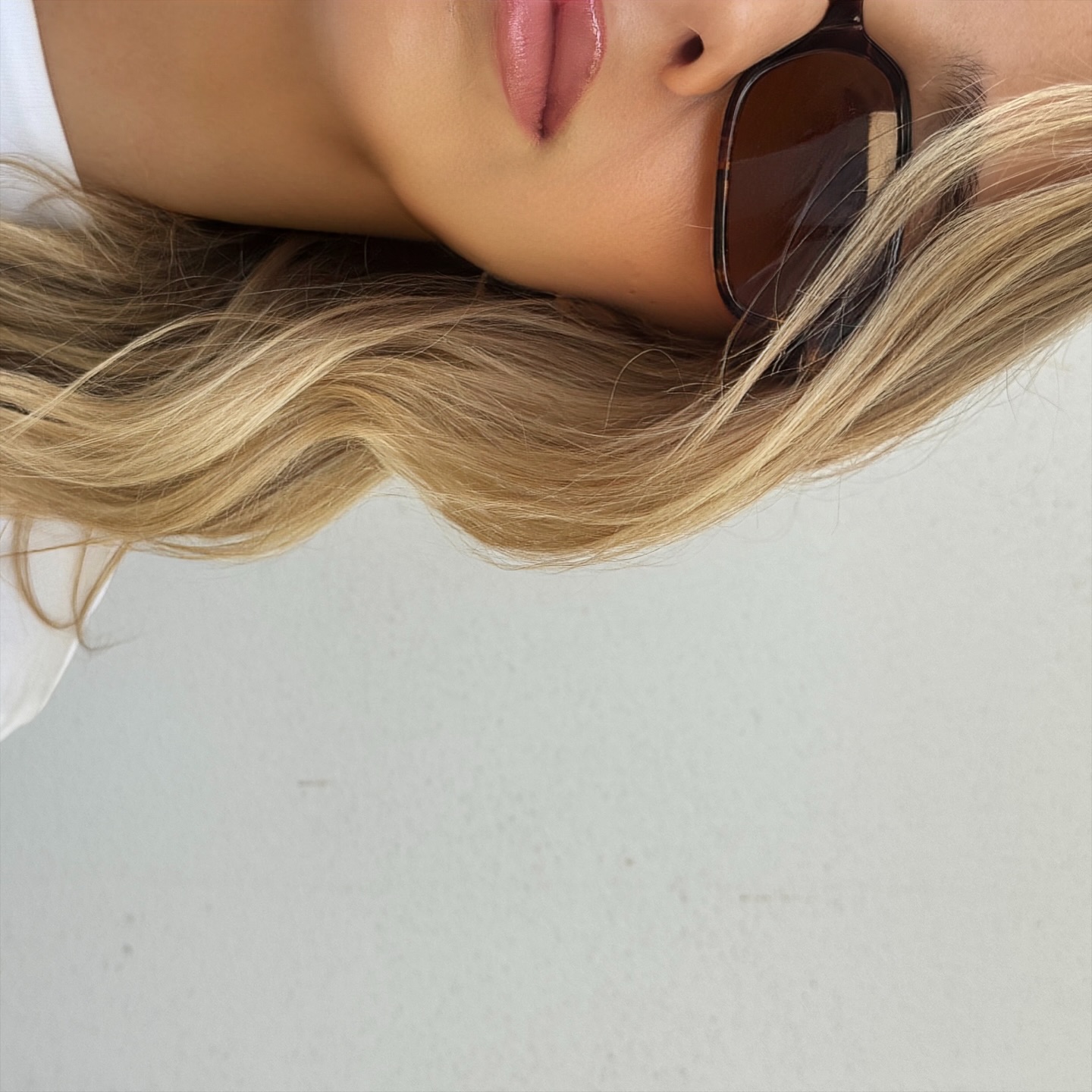 The blonde moment. ✨
Clean, bright and perfectly balanced.
#MuseStudioCollective #BlondeHair #PerthHair #BlondeMoment #PerthSalon 💫