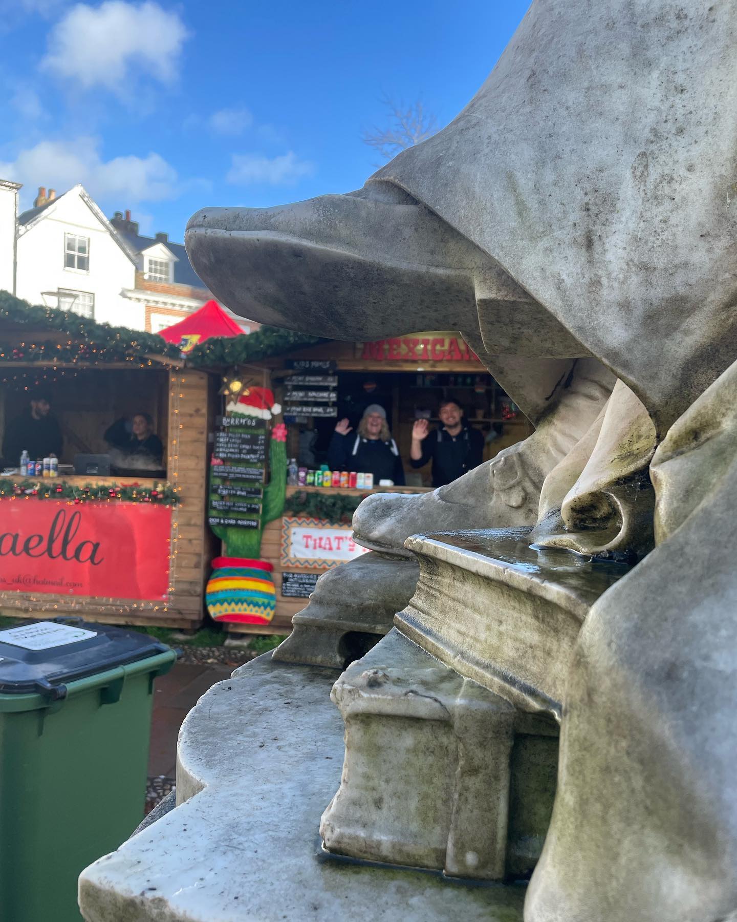 We’ve had a few messages from people who are struggling to find us. So just to confirm - WE ARE TRADING AT @exexmasmarket THIS YEAR.
We’ve been moved over the other-side and there is a rather large statue of the one and only Richard Hooker in front of the stall. Although queuing is a bit tricky when the market is busy we’ll do our best to get the food out quickly so you won’t have to wait long…
This year we’ve added loaded fries to our menu that have been extremely popular so far :)
Hopefully see you down here over the next few weeks if you couldn’t find us last weekend.
Big love x