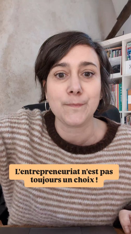 Es-tu à ton compte par choix ? Ou parce que tu ne trouvais pas d'autres solutions pour vivre de leur savoir-faire ?
En milieu rural, c'est souvent un peu des deux.
Mais c'est rarement avec l'idée de s'enrichir 😂
Du coup on peut parfois peiner à adopter une posture d'entrepreneur, c'est à dire la posture d'un.e pro qui VEND ses (supers) produits et services 😉
Ah la vente, LE point qui concentre toutes les appréhensions 😉
Dans la formation "Vivre de son activité indépendante" les 3-4-5 juin à Eymoutiers en Limousin, le 3e jour sera consacré à démystifier la vente 💪
Pour plus de renseignements sur la formation, son tarif (prise en charge possible par Opco), contacte-moi en mp !
Et toi la vente, comment tu t'en sors ?