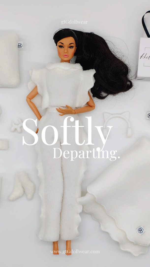 Spring has finally arrived in London - the kind where the sun appears for ten minutes and we all immediately start planning holidays. There’s talk of flights, road trips, and the classic British habit of packing for three climates because, well… experience. And somewhere in all that hopeful planning, there’s the small joy of choosing which doll is coming along.
After all, we may forget half our toiletries, but the doll? Never.
That’s exactly why we created the 12‑Piece Ultimate Dolly Travel Set.
Soft, cream, and easy to tuck beside your own travel bits - and with twelve pieces, it’s our most generous set yet. Because she deserves to travel beautifully.
Available on our website.
❓Do you travel with dolls?❓
#dollcollectors #poppyparker #integritytoysdolls #traveloutfit #gtGdollwear