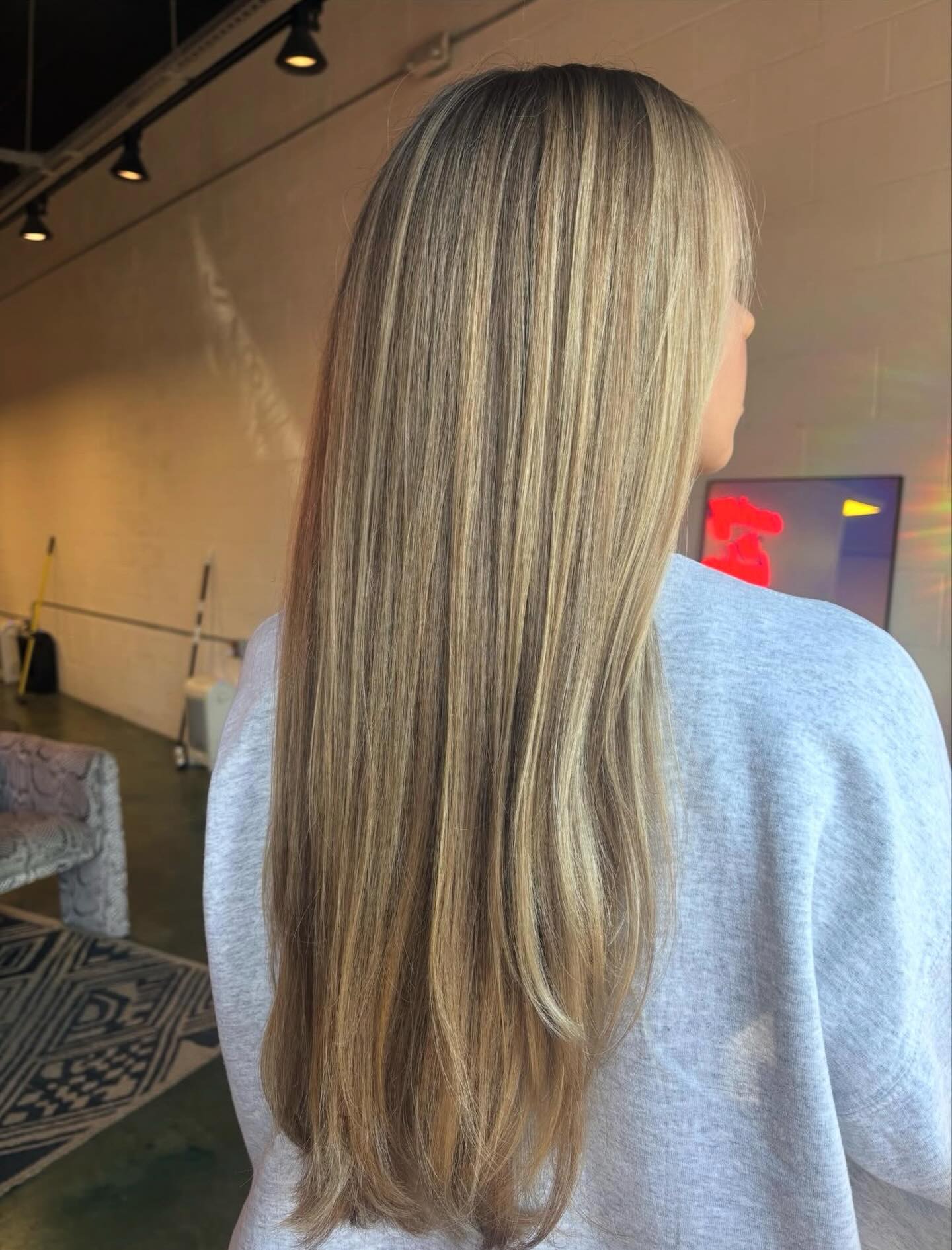 Hair by Robyn •
To book your next appointment visit @therootedchair
.
.
.
.
.
#madisonsalon
#madisonwi
#madisonhairstylist
#healthyhair
#madisonhaircollective