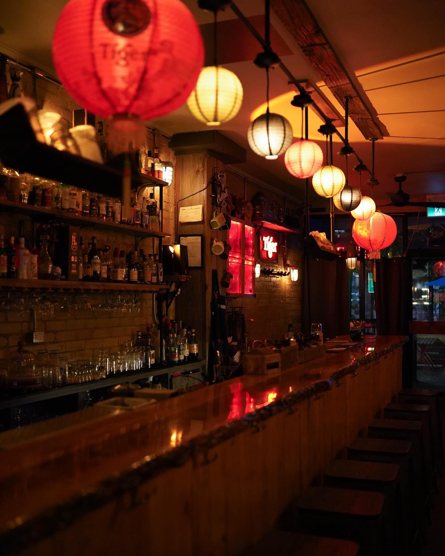 Always ready to craft some delicious cocktails!
#littleportugal #torontonightlife #ossingtonstrip #torontolife #torontofoodie #dundaswest