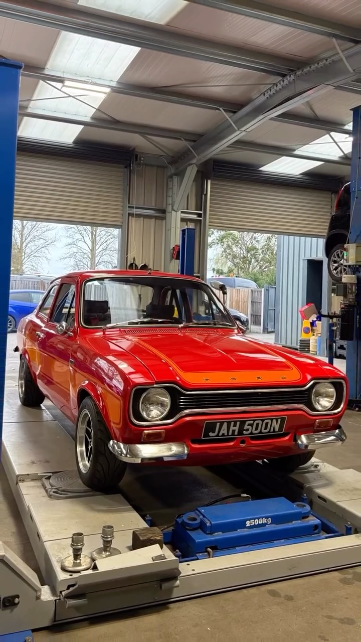 There’s something special about a car with a real heritage. 🏁 That’s exactly why we fell in love with the Ford brand, and it’s an honour when owners trust us with their pride and joy whether it’s New Skool or Old Skool!
Just look at this absolute mint MK1 Ford Escort RS2000 that dropped into OCM HQ recently. 😍 That colour really pops, and we love how original it is! The job itself wasn’t huge, but it’s all in the details. We carried out a tracking setup on the ramp and sorted that steering wheel to sit perfectly centre.
If your car needs some love, give us a call!
📞 01268 906 380
💻 www.oc-motorsport.co.uk (Live chat & WhatsApp available)
#classicford #EscortRS2000 #RS2000 #MK1Escort #FordHeritage