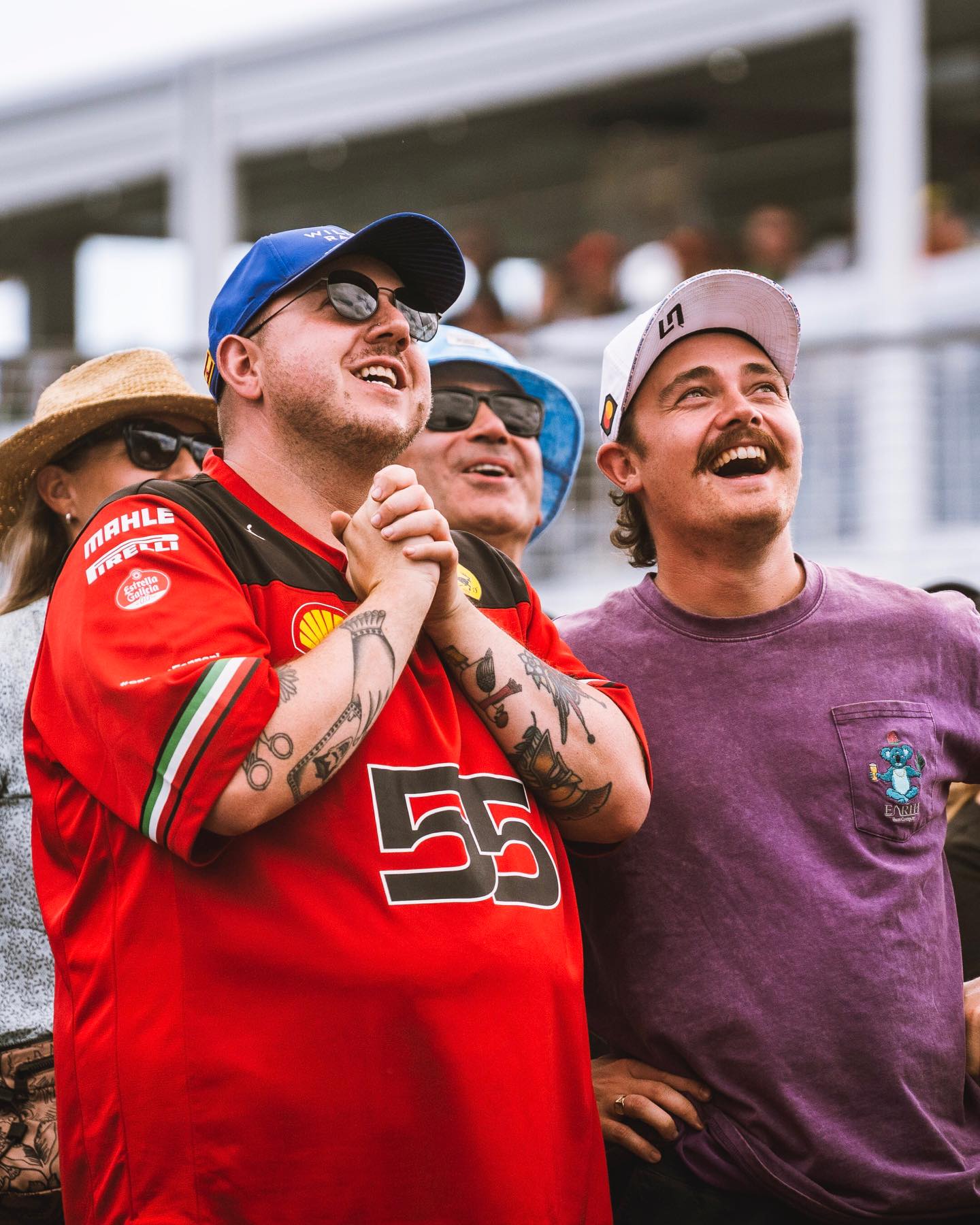 It all came down to this! The 2026 Formula 1 Melbourne Grand Prix 🏁
Unfortunately for most of the fans the race was over before it even started when home town hero Oscar Piastri unfortunately found the wall while out on his sighting lap 😬
A massive thank you to the many many people from @ausgp who put in hours of work and effort to pull off such an incredible event! It certainly is world class 🏎️ 🙌