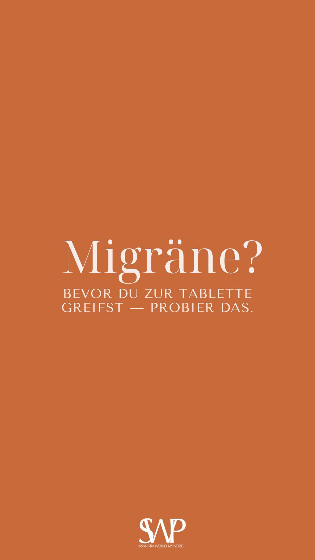 Viele Frauen greifen bei Migräne reflexartig zur Tablette. 🤯Verständlich — wenn der Kopf hämmert, willst du nur noch Ruhe.🤫
Was viele nicht wissen:
👉 Über Dickdarm 4 (LI4) kannst du den Kopfdruck direkt mit beeinflussen.
Der Punkt liegt zwischen Daumen und Zeigefinger —
und wird in der Praxis seit Jahren bei Kopfschmerz & Migräne genutzt.
So wendest du ihn an:
✔️ Punkt zwischen Daumen & Zeigefinger finden
✔️ 30–60 Sekunden deutlich drücken
✔️ ruhig weiteratmen
✔️ beide Seiten testen
✨ oft ist eine Seite spürbar empfindlicher
Praxis Tipp:
Wenn Migräne immer wiederkommt, schau ich gerne tiefer, denn es ist oft mehr als „etwas Kopf“
• Stress & Nervensystem
• Hormonschwankungen
• Nackenbelastung
• Blutzucker-Stabilität
• Omega-3-Status
Dein Körper sendet keine Signale ohne Grund.
Let’s shape YOU ✨
Dein nächster Schritt?
👉 Kostenloses Kennenlerngespräch!
🔗 Link in Bio
Stell DICH an 1️⃣ Stelle - niemand sonst wird es für dich tun.
Folge mir für hormonfreundliche Tipps zu Ernährung, Wohlfühlfigur & Frauengesundheit.
❤️Wenn dir der Beitrag gefällt, lass mir ein like da, würde mich richtig freuen❤️
IDENTITÄT & BEZIEHUNG
FRAUENGESUNDHEIT
ERNÄHRUNGSEXPERTIN
HORMONGESUNDHEIT
#migräne #kopfschmerzen #frauengesundheit #zykluswissen #frauenunterstützenfrauen