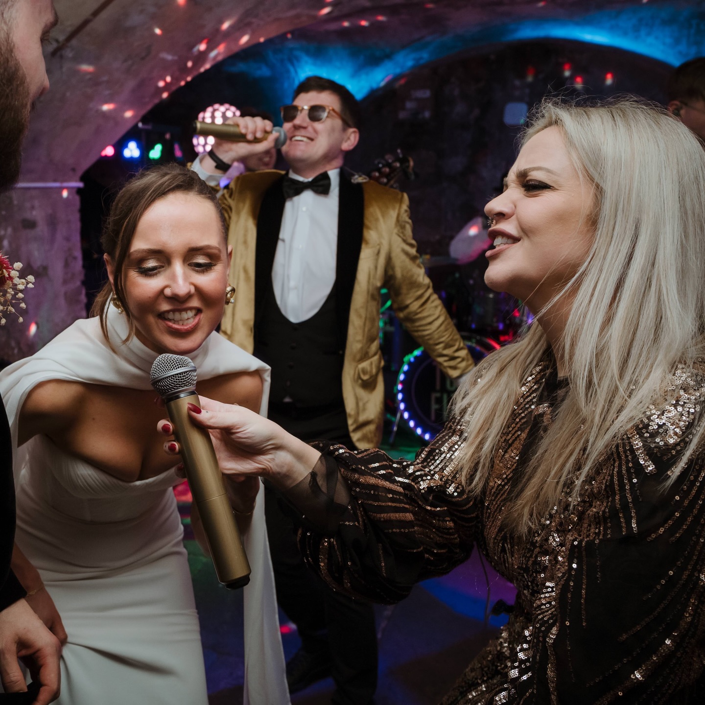 All the feels for Lola & Matt for their winter wedding in the stunning Crypt @themountwithout_events - unreal shots by @tombrossardphoto ❤️ The party well and truly popped off! 🕺💃🪩
#weddingmusician #weddingband #functionband #weddingmusic #bestweddingband
