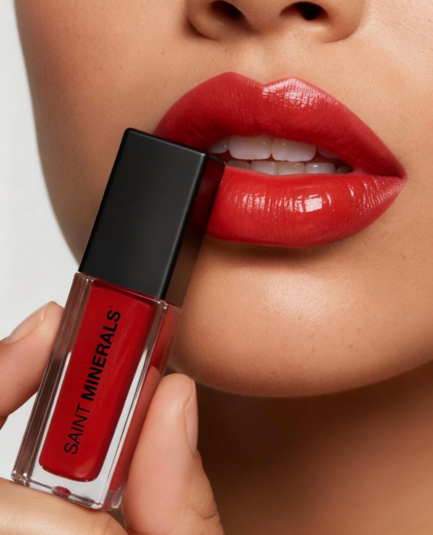 @saintminerals lip cream in colour Hayman is just what we need to brighten up this dull Melbourne day 💋