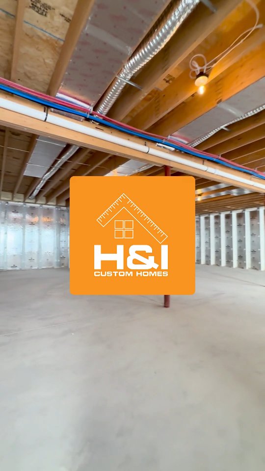 A basement like this opens the door for so many possibilities:
🎬 Home theater
🎱 Game room
🏋️ Personal gym
🍿 Entertainment lounge
The real question is…
What would YOU turn this space into? ⬇️
#handicustomhomes #custombuild #homepossibilities