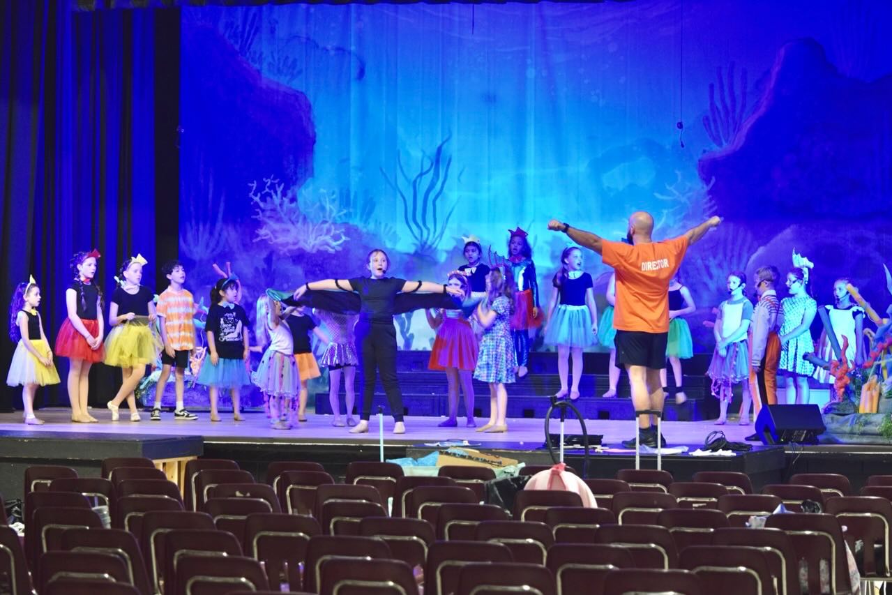 🐠🐟It’s the day of the show!!! Come watch these amazing little performers in Finding Nemo Kids! Shows are at Ballground Elementary at 1pm and 4pm. Tickets available online or at the door!
.
.
.
#findingnemokids #justkeepswimming #musicaltheatrekids #cantonga #ballgroundga