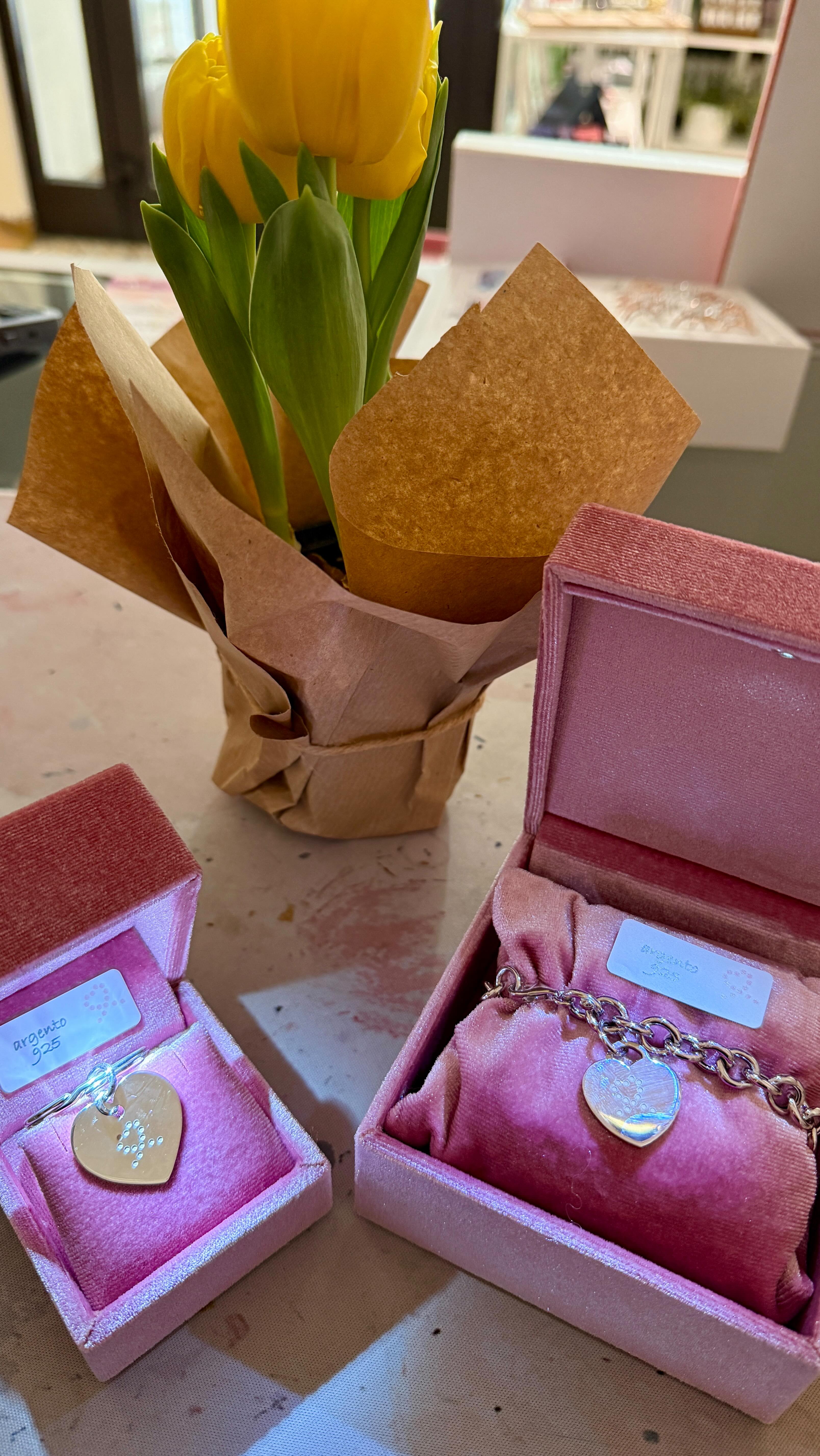 Compleanno Capsule 🎂🌸
Estrazione dei premi in diretta 💖