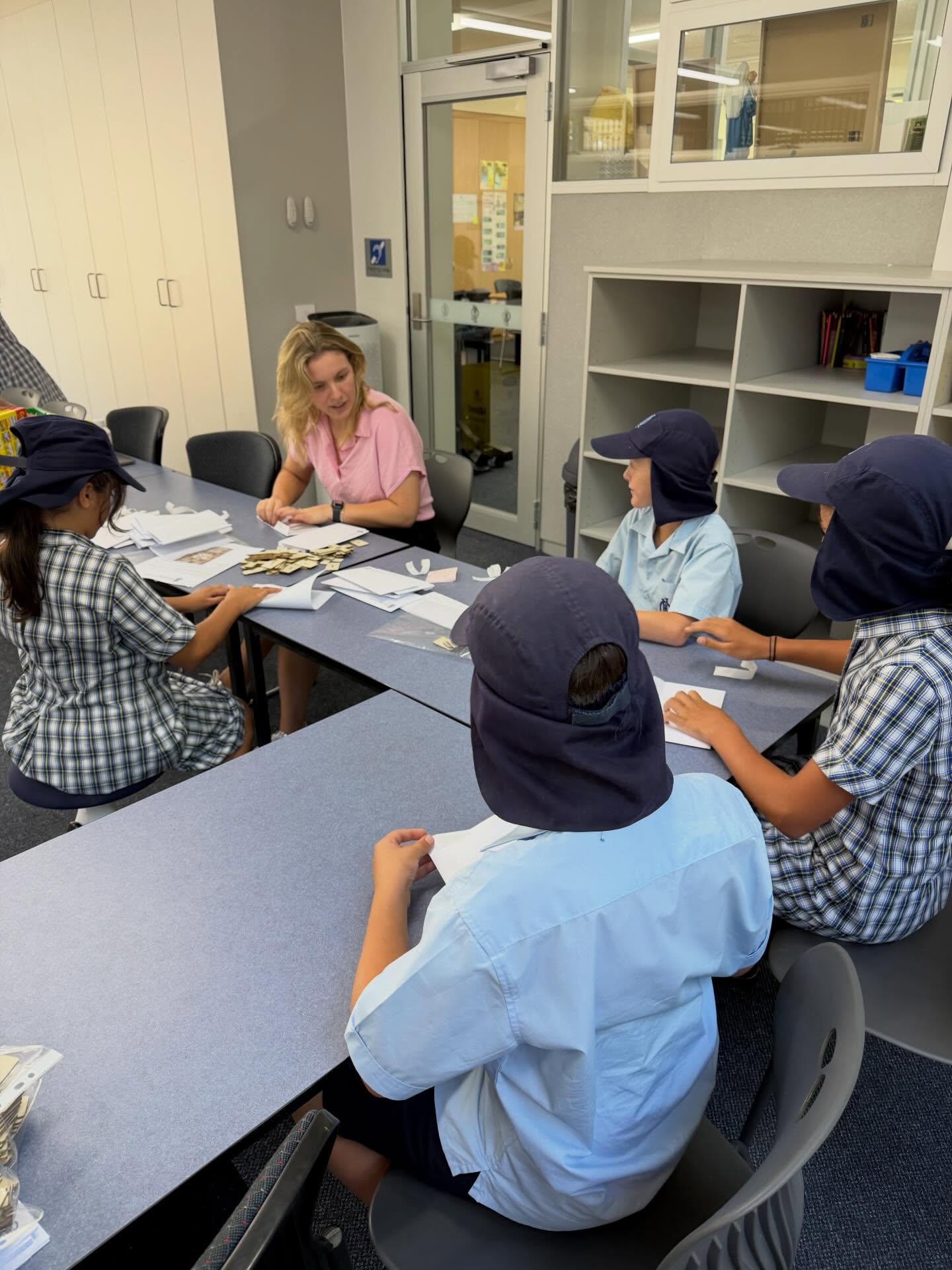 The Faith Leaders were busy today preparing for our Easter Cross Competition! ✝️🎨
Students received a wooden cross to decorate in their own unique way. Get creative with colours, textures and symbols of faith. We can’t wait to see your beautiful creations!
📅 Crosses due back Monday 30 March.
.
.
.
.
.
#OLOLCommunity #EasterCreativity #HolyWeek #OLOL #Lent