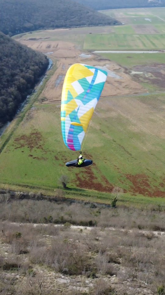 Seul au monde 🌍🪂
Viens découvrir la Croatie d'un autre œil avec YOOFLY 🤩
Du 10 au 17 mai 2026, petit groupe de 6 personnes, encadrement personnalisé et sites inédits 🏔
Toutes les infos sur www.yoofly.ch
#flycroatia #flybgd #flybreeze