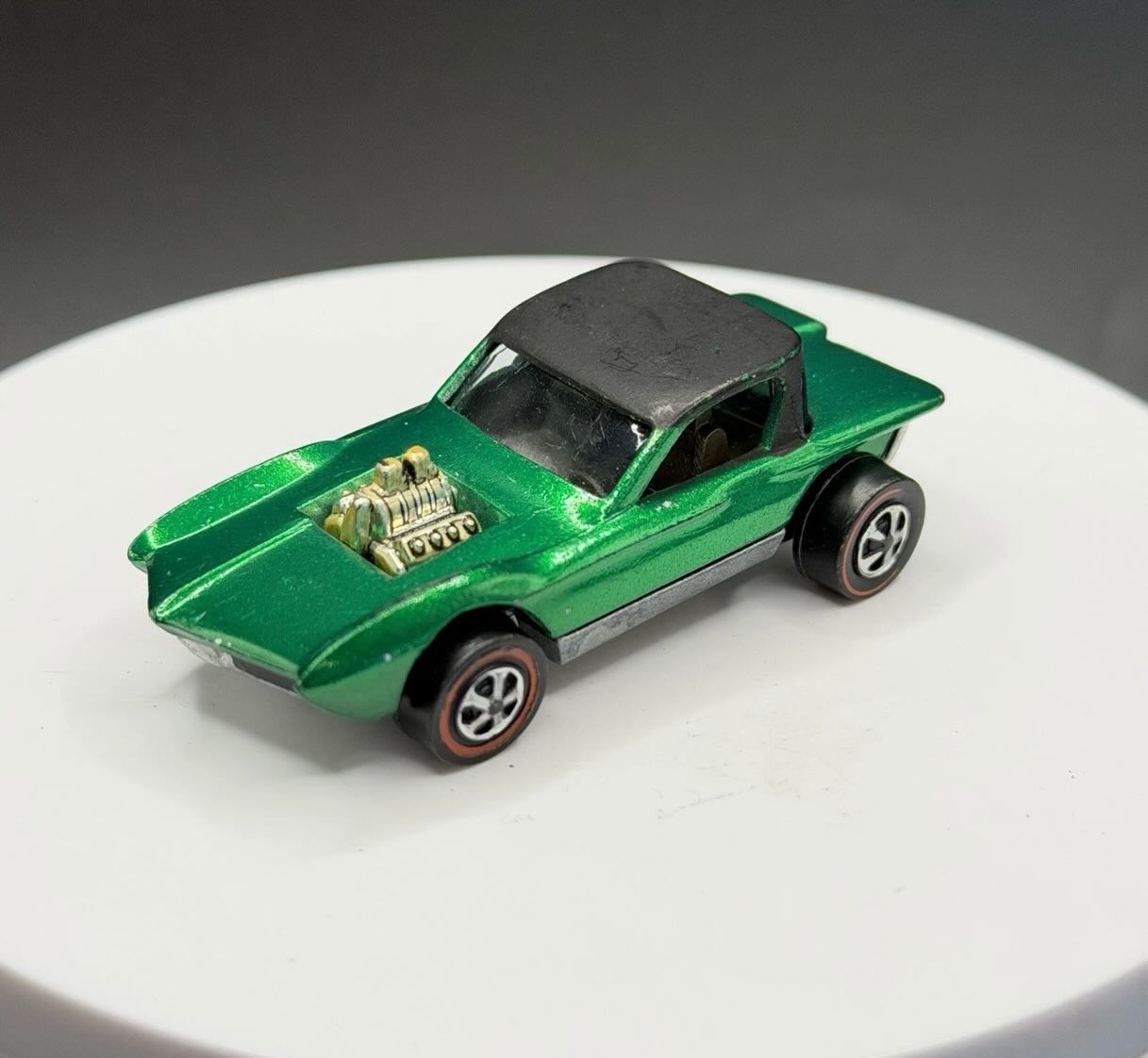 🚨 Auctions Going Live 🚨 Here’s just a few of the 🔥 Redlines being listed on eBay starting tonight!
#hotwheelsredline #hotwheels #hotwheelshunter #hotwheelsaddict #hotwheelscollector