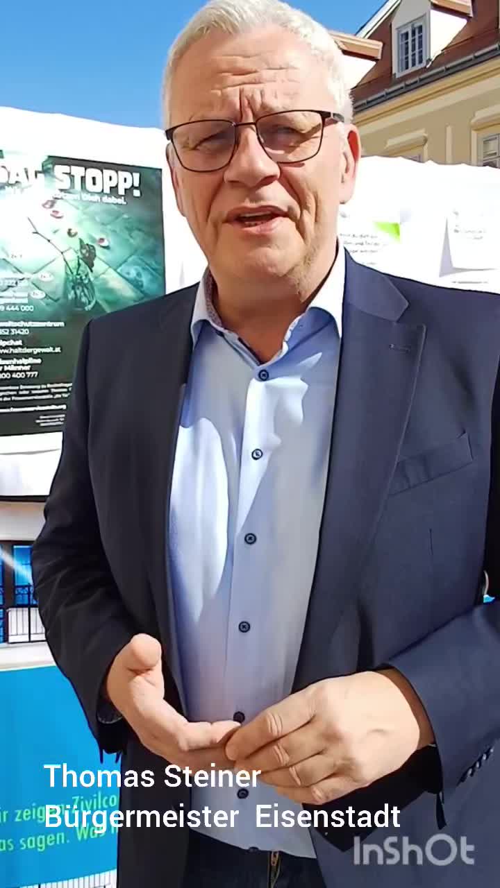 Danke an alle Männer, die sich für Gleichbehandlung von Frauen und gegen Gewalt an Frauen einsetzen. Danke Bgm @thomassteiner_vpb dass sie mutig vorangehen.
#internationalerfrauentag👩🏻🦰👱🏾♀️👩🏻 #gemeinsamfürdiezukunft #männerfürfrauen #WeCareTogether #gegengewaltanfrauenundmädchen #fürgleichberechtigung @stop.nordbgld Der Lichtblick Frauen- und Familienberatung @frauenreferatbgld @frauenfuerfrauenbgld @frauenservicestelle Frauenservicestelle Die Tür Feminina - Frauengesundheit im Burgenland @anjahawa Frauen- Mädchen- und Familienberatungsstelle Oberpullendorf