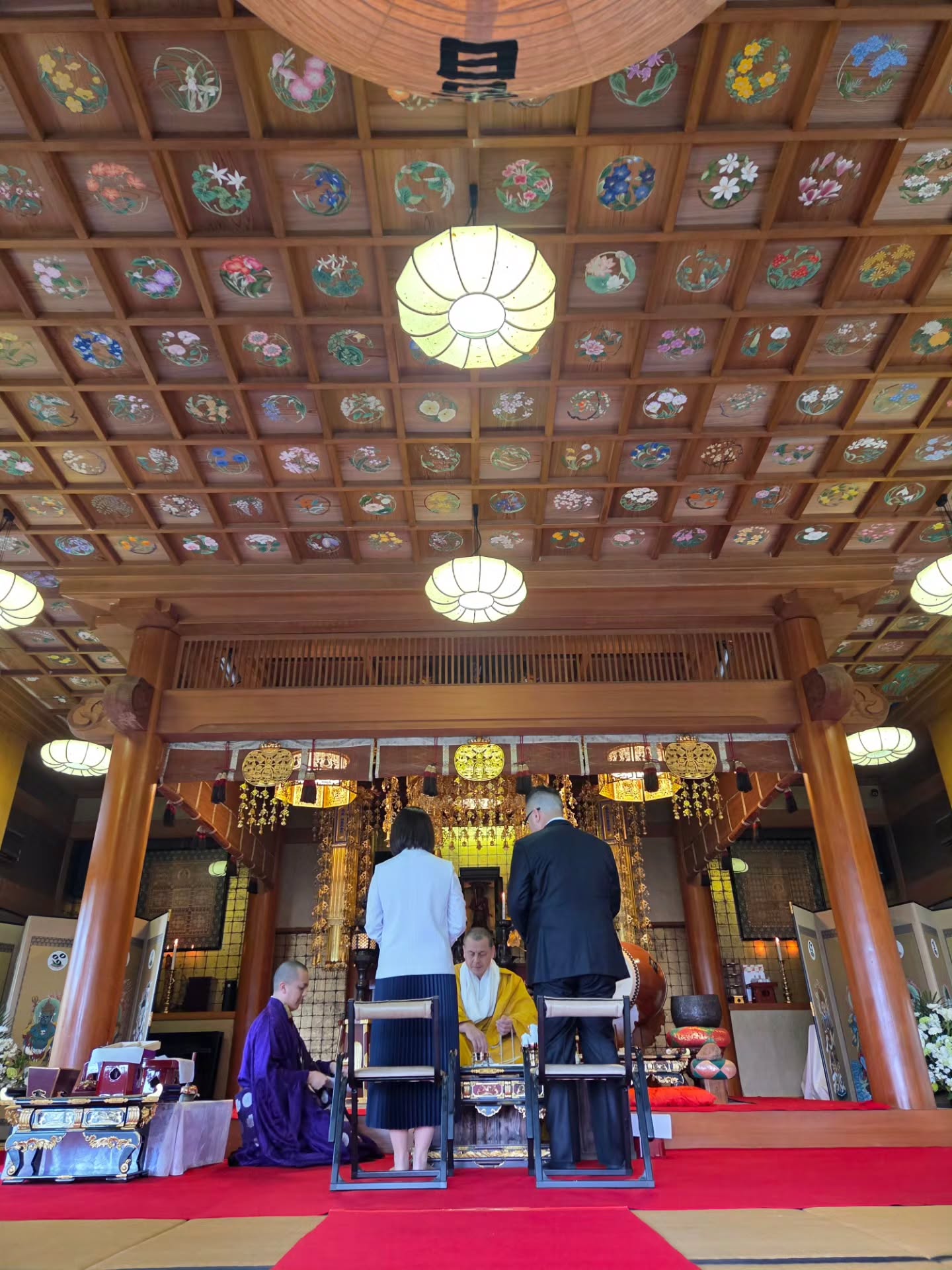.
先日の仏前結婚式のご様子です✨
御縁があり、東京から遥々長崎までお越しくださいました
ご結婚おめでとうございます!
末永くお幸せに🍀