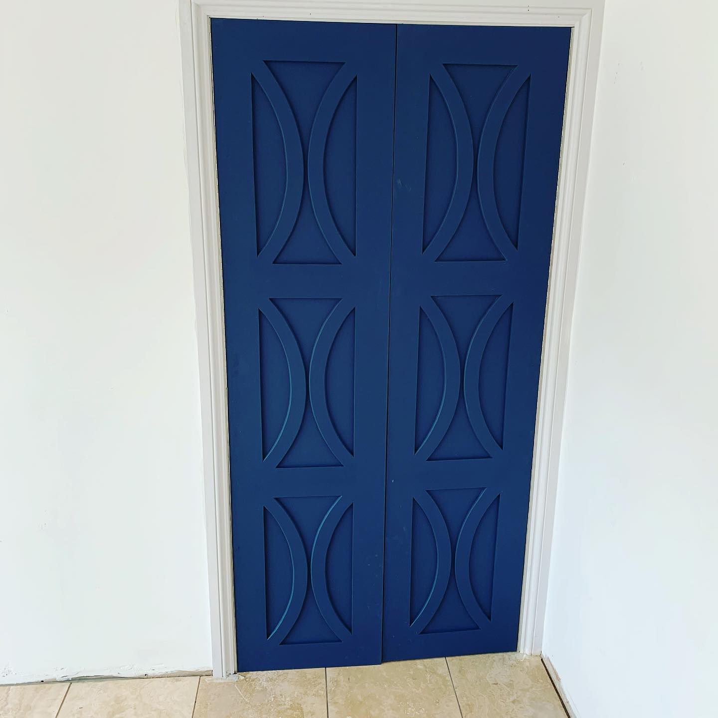 Cupboard doors ✅#joinery #madetomeasure #birch #plywood #petrolblue