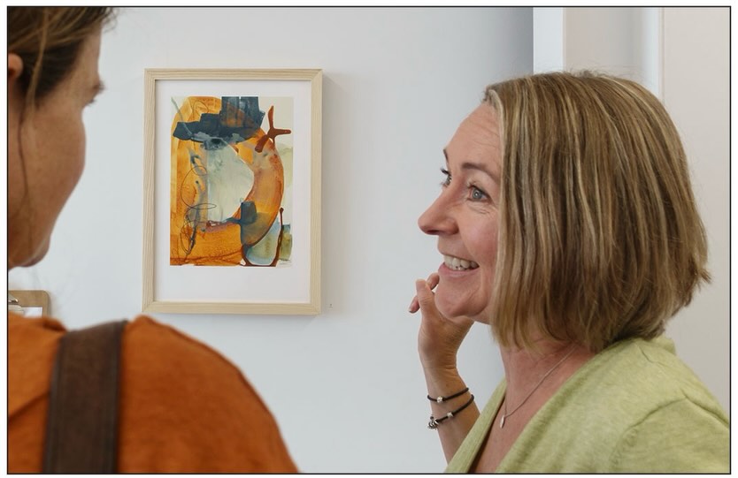 A few pics thanks to @artsdiary.co.nz for taking🧡@erinomalleyart ‘Chasing after light’ and my paperwork’s are available to view Wed-Sat 10-4pm @railwaystreetstudios #aucklandartexhibitions #nzartcollectors #nzartcommunity #newmarketart #nzgalleries