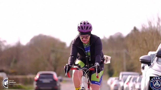A busy weekend as we creep ever closer to race season. Lots of members getting back to racing and dabbling in our local @parkrunie in Oldbridge. Thanks to @d4damian for catching Karen in action at @setantatriathlonclub Duathlon this weekend!