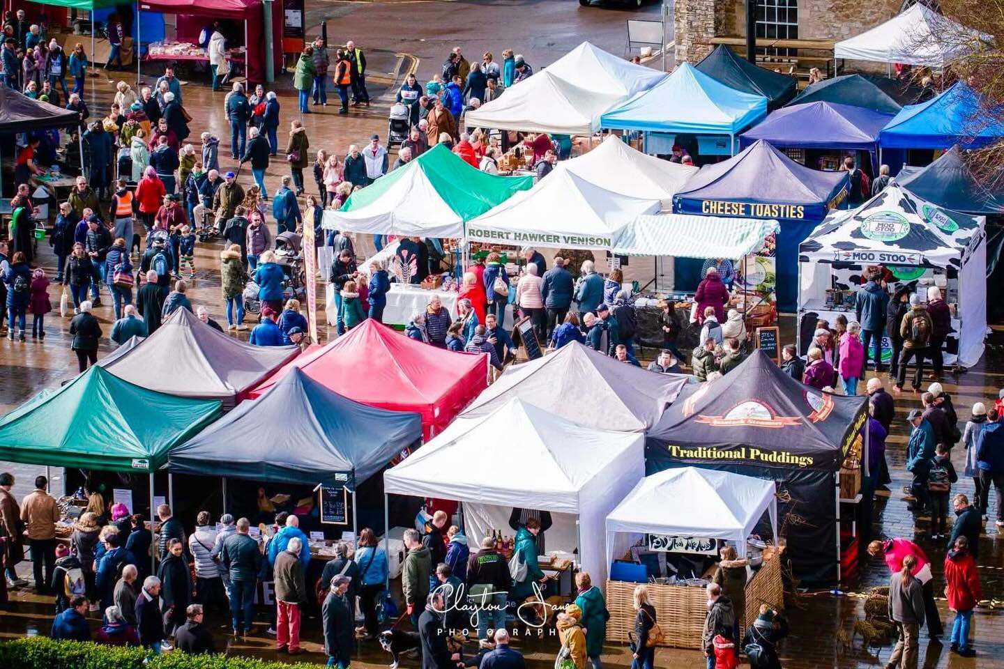 🎉 We’re turning 6 tomorrow! 🎉
We can’t quite believe it, but TOMORROW we’re celebrating 6 years of Taunton Independent Market 🛍️
Six years of sensational street food, brilliant independent traders, beautiful handmade goods and a fantastic market atmosphere, all in the heart of Taunton.
Come down, support local and celebrate with us from 10am on Castle Green in the centre of Taunton!
🚗 FREE PARKING on Sundays
#foodgoodscommunity #taunton #somersetmarkets #happybirthdaytous