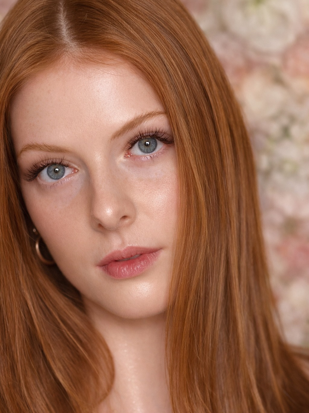 Brown Lashextentions in a soft volume technique.
I choose lashes and designs that fits to your individual beauty.✨📍Basel