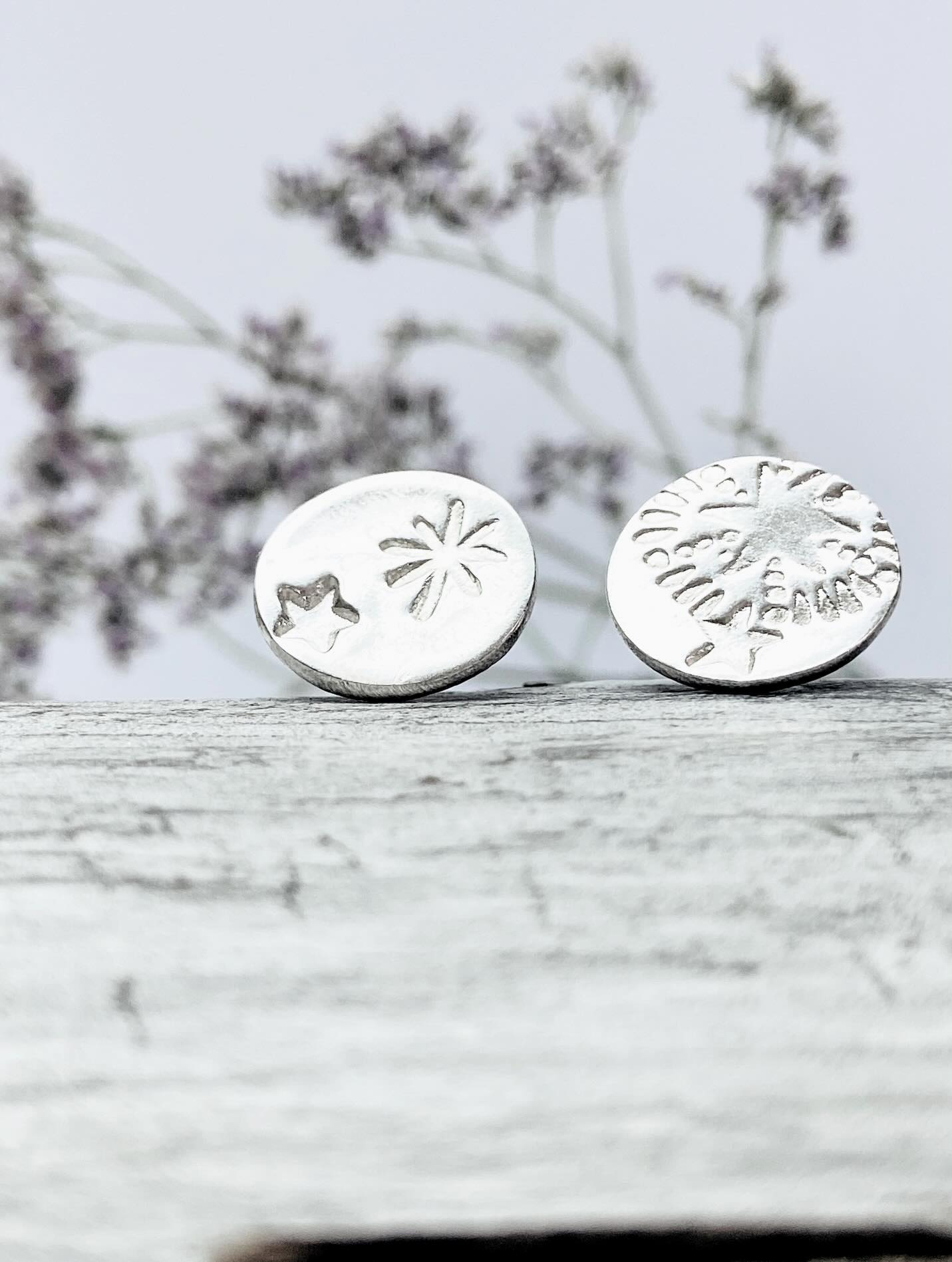 The first pieces from our brand new ‘Starry Night’ collection have been added to the website TODAY! Handcrafted & mismatched Silver jewellery…please get in touch if you’re still after something in time for Mother’s Day ✨
So who is your shining star? 💕