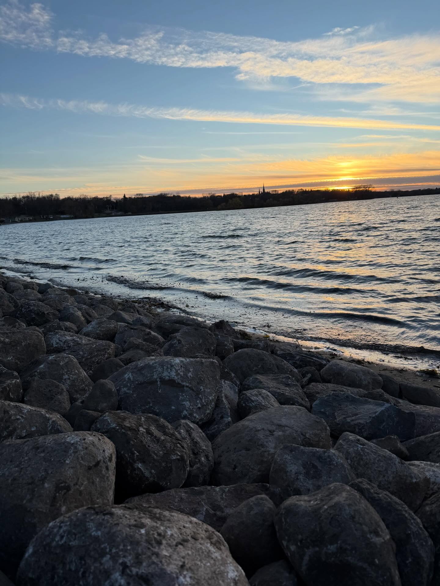 Who’s ready for lakeshore sunset season?