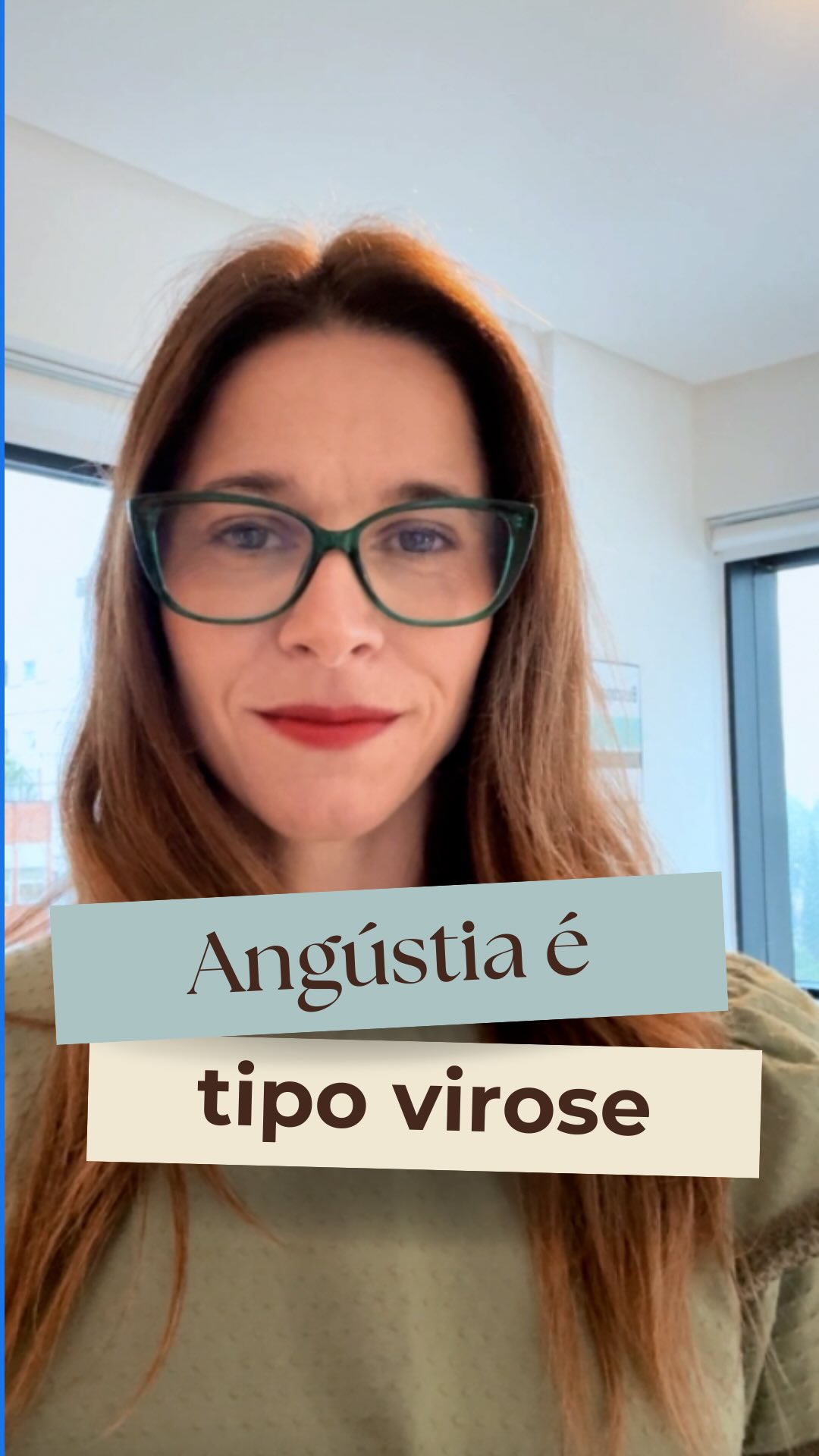 Angústia é muitas vezes o primeiro nome que damos para algo que ainda não conseguimos compreender.
Na análise, ela vai ganhando sobrenome: luto, raiva, medo, desejo.
Nomear o que sentimos é parte do trabalho psíquico de se conhecer.
