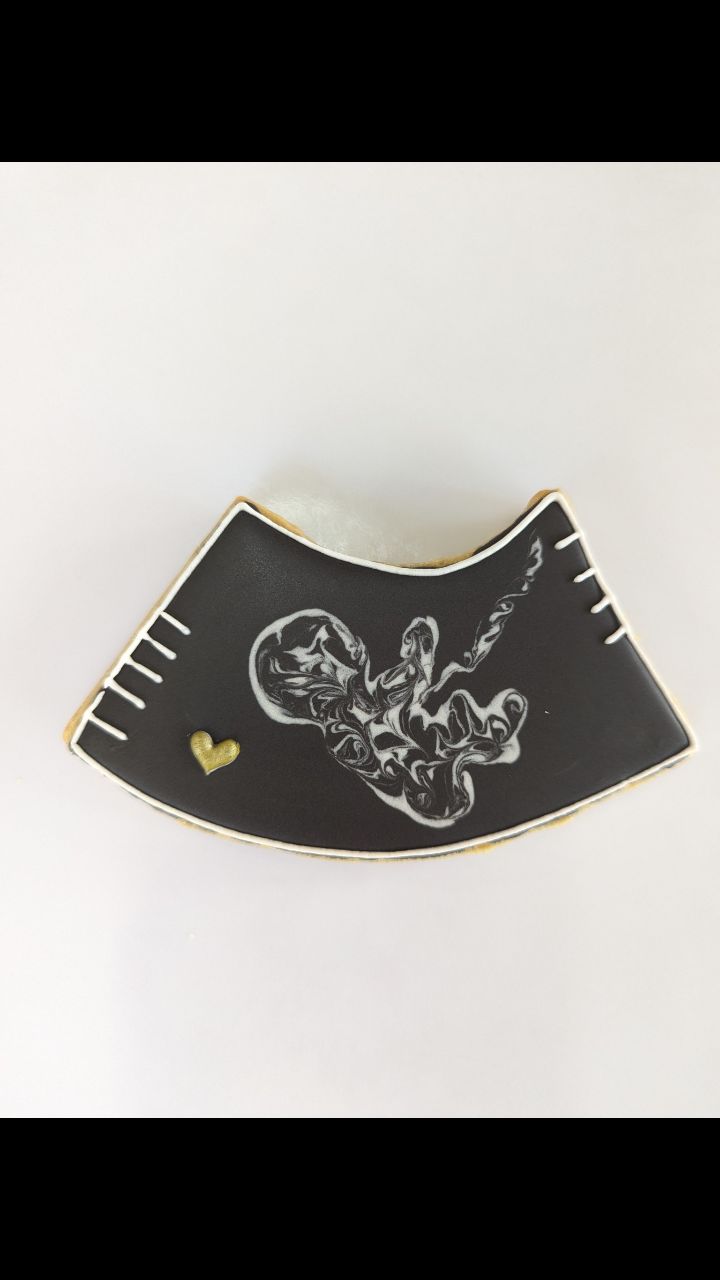 The sweetest way to share the news… 🍪✨
These baby announcement cookies were created to celebrate a very special little arrival on the way. There’s just something extra magical about turning such a big moment into cookies.
Congratulations to the growing family 🤍