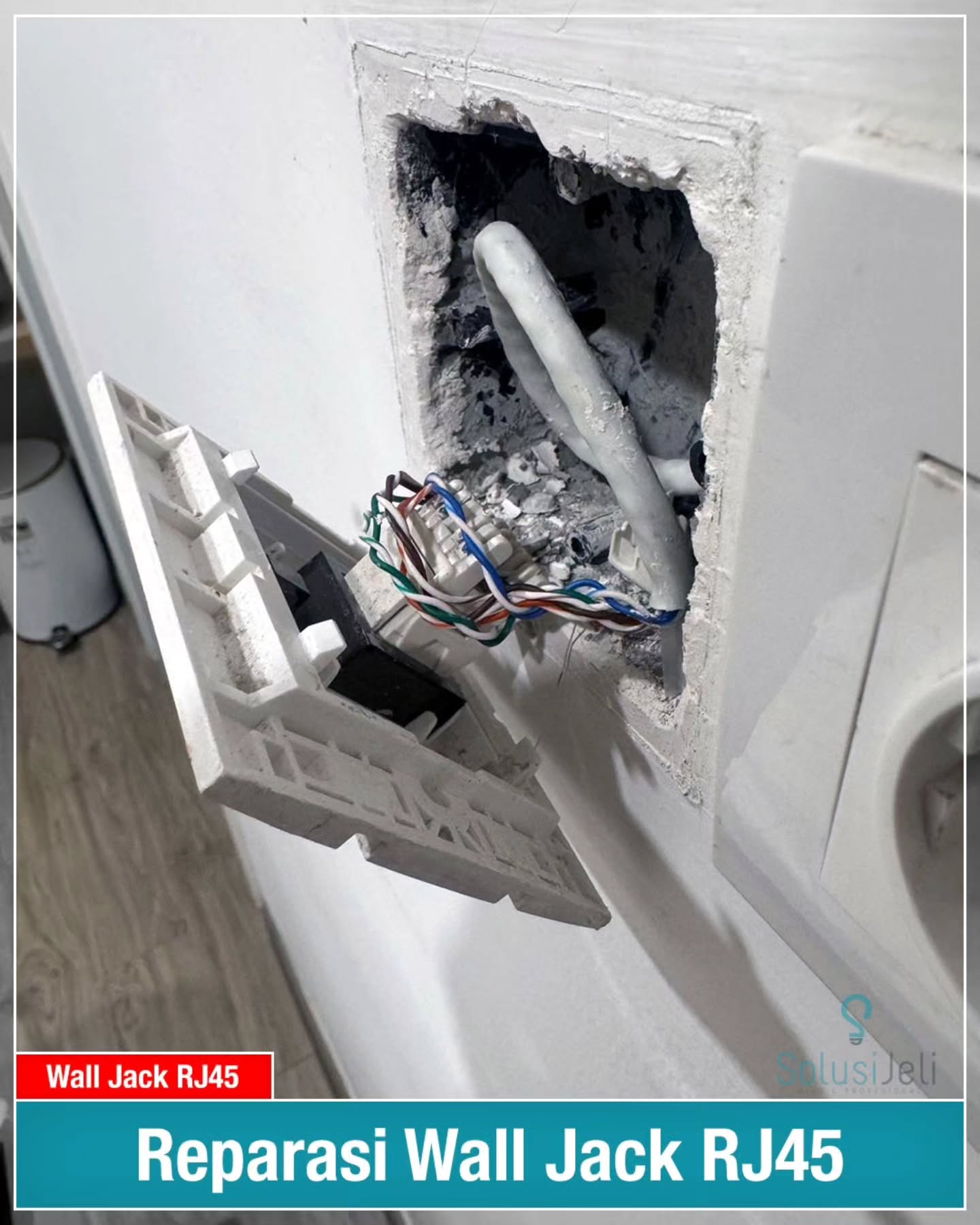 Klien mau memperluas jangkauan sinyal WiFi di rumahnya. Sudah beli router dan coba setting. Ternyata tidak bisa. Klien curiga crimping atau konektornya belum terpasang dengan benar. Minta bantu ke kita untuk cek dan rapikan.
Teknisi datang ke rumah Klien di Riviera at Puri, Cipondoh. Saat dicek, ternyata memang pasangnya salah dan berantakan. Langsung kita rapikan semua.
Sekarang semua colokan LAN sudah bisa digunakan dan kecepatan internet jadi maksimal.
Done.
#jasapasangmodularjack #serviscolokanlan #pasangcolokanlan #pasangstopkontakinternet #pasangstopkontakrj45