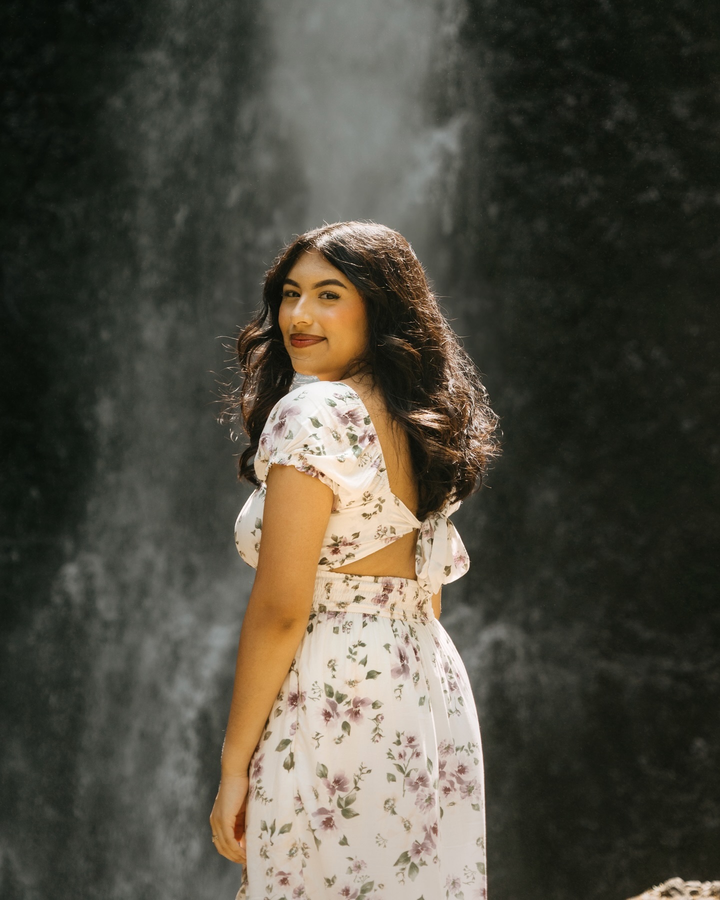 These senior pics are STUNNING 🤍📸
It’s always so fun to capture beautiful people, like Evelyn, at such beautiful PNW spots 🌲
#seniorpictures #senior #classof2025 #waterfall #oregonphotographer #pnw #pnwonderland #forest #beautifuldestinations