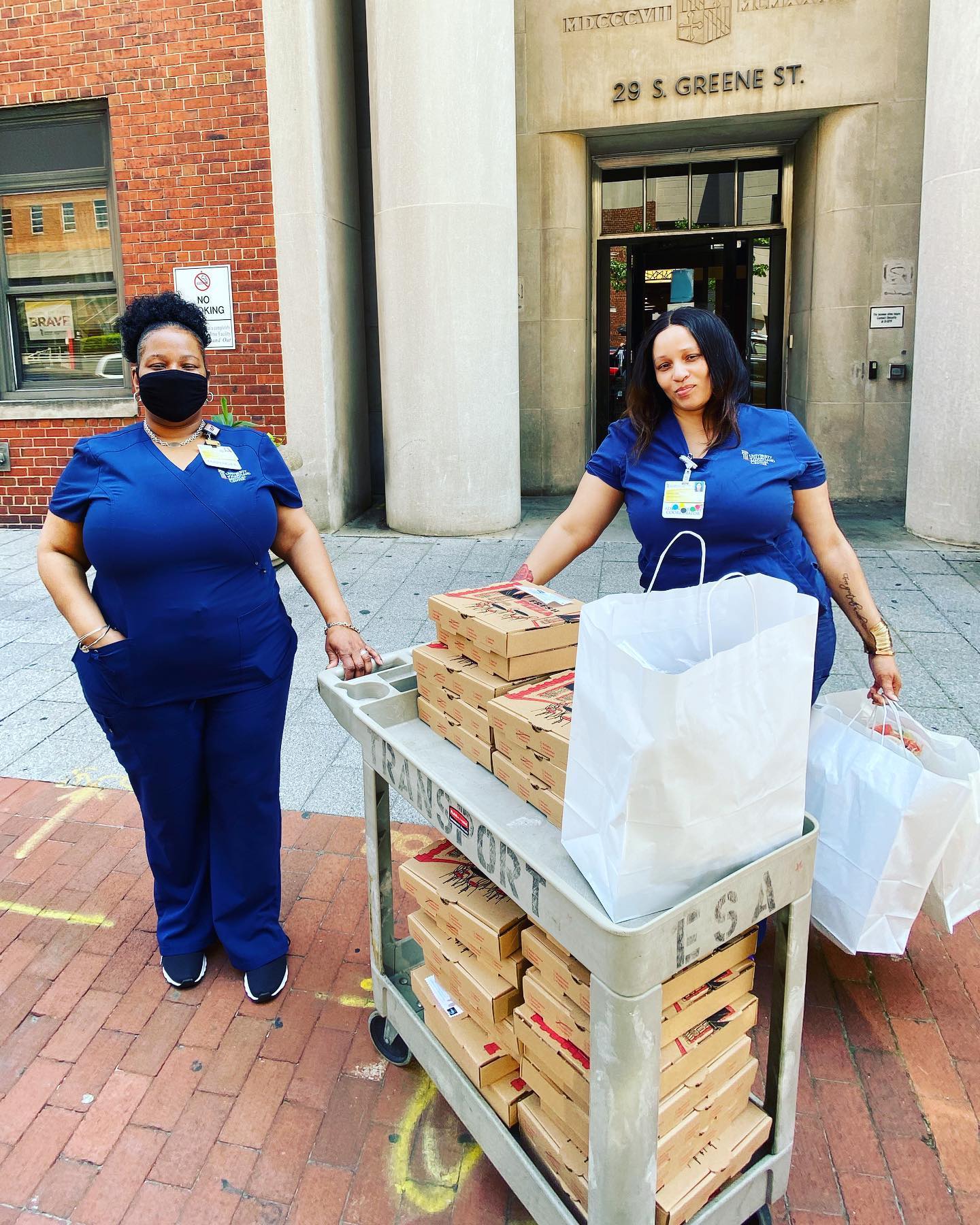 Thursday’s Lunch for University of Maryland Medical Center’s @univofmaryland @umms.foundation Heroes! •
•
Thursday’s Lunch Donation - 25 meals each with pizza and salad from B.O.P. Pizza! •
•
#Coronavirus #COVID19 #ThanksHealthHeroes #HeroesOfCOVID #Maryland #Baltimore #UM #UMD #UMMC #UMMS #UniversityOfMaryland #UniversityOfMarylandMedicalCenter #Frontline #Heroes #HealthcareHeroes