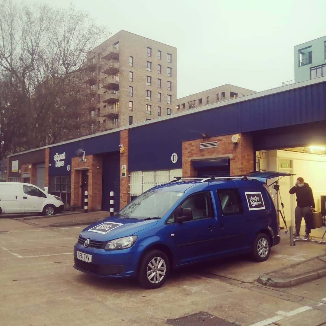 Picking up some kit for our shoot on Monday for #pepesaya from the guys at #shootblue. Featuring the new Plucky Wagon!
#pluckyfilms #commercialvideoshoot #filmmaking #arriskypanel #arrim18 #pluckywagon #cookes4 #arrialexaxt #pepesayabutter #shootblue #videomarketing