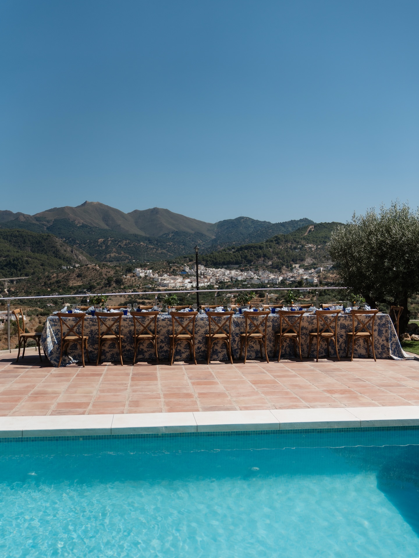 A beautiful celebration brought to life.
From the setup to the service, every detail was carefully prepared to create a seamless experience for our guests.
Events like these are what Dani’s Catering is all about.