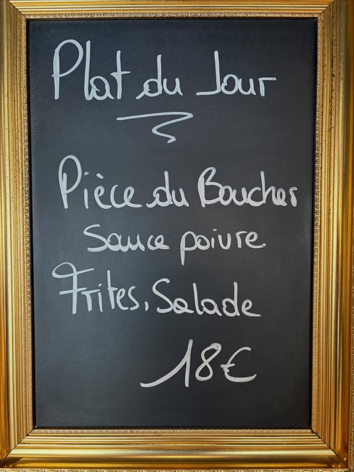 Aujourd’hui 10 mars voici nos plats du jour pour nos deux établissements Au P’tit Max
📞 Contact & Réservations :
🖥️ www.auptitmax.lu
Kirchberg📩 23, Rue de la Lavande L-1923 Luxembourg
☎️ +352 43 95 19
Place d’Armes📩 5, Avenue Monterey L-2163 Luxembourg
☎️ +352 22 13 60