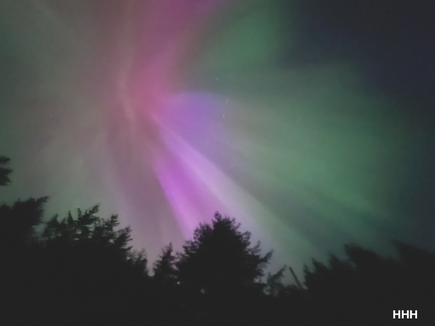 🌌✨ Discover the Magic of Natural Light on Salt Spring Island! ✨🌌
Did you know that stepping away from man-made lighting can dramatically improve your sleep quality? 🌙 On our beautiful island, we embrace the serenity of natural light, allowing the stars to guide us through the night.
In a world filled with artificial brightness, taking a break from screens and streetlights can help reset your circadian rhythm, promoting deeper, more restorative sleep. 🌿✨
Here, the gentle glow of the moon and twinkling stars create a calming atmosphere, allowing you to unwind and reconnect with nature. So why not turn off those devices and let the night sky work its magic?
Join us on Salt Spring Island, where tranquility reigns and the stars are always shining bright! 🌠💤
#saltspringisland #naturallight #bettersleep #starrynights #astrotourismWellnessJourneyharbourhousessi