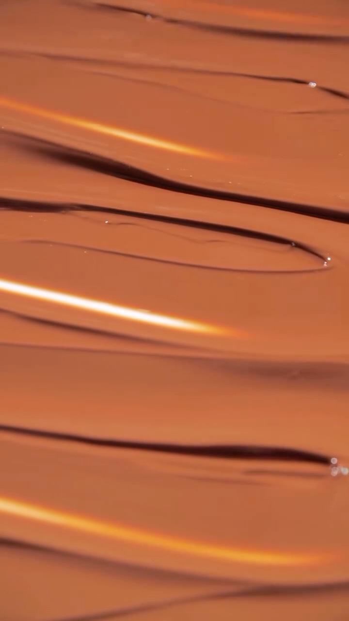 Sweet dreams are made of chocolate — and reality can taste even better. Clean ingredients, full flavour, zero compromise.🙌🏻😋
—
#TotallyZAZ #FunConsciousHealthy #SwissChocolate #CleanFoodJoy #NaturallyDelicious