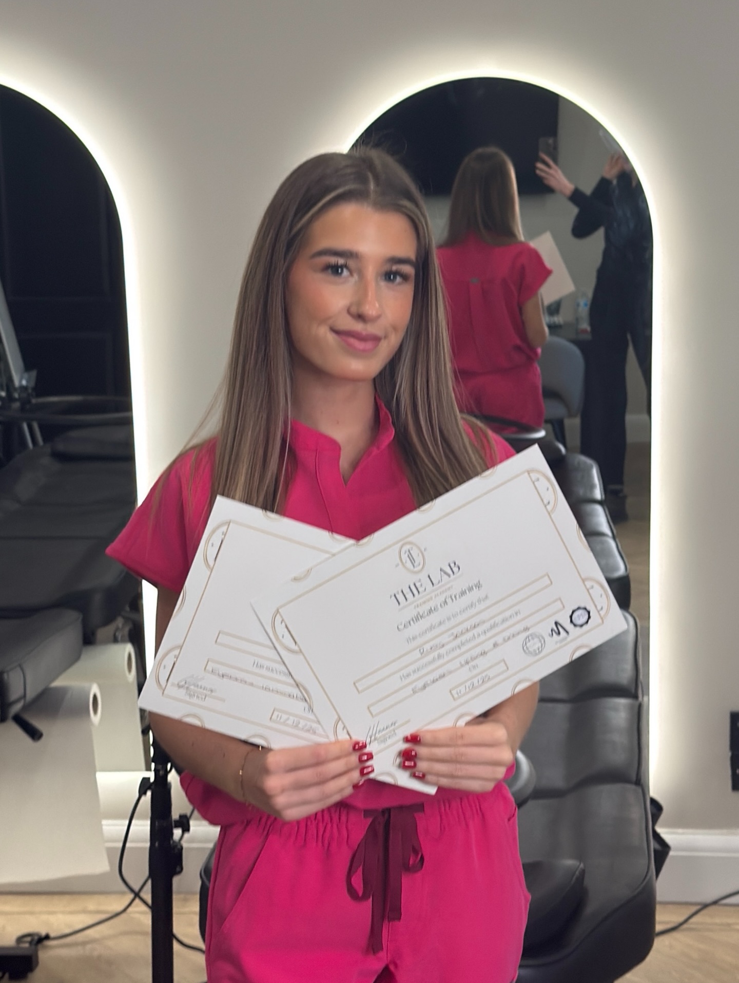 Sometimes the bravest thing you can do is walk away from what’s no longer serving you. ✨
Our student Ruby made the powerful decision to step away from a toxic corporate work environment and take control of her own future.
That takes courage.
So many people stay stuck in places that drain their energy, creativity and confidence. But Ruby chose something different — she chose to bet on herself and build the career she truly wanted. 👀
She trusted her instincts, invested in new skills, and is now creating her own path within the beauty industry.
And the most inspiring part? She’s doing it young, driven and unapologetically chasing her goals.
This is exactly why we love what we do at The Lab Training Academy. 🖤✨
It’s not just about learning treatments.
It’s about creating opportunities, building confidence and giving people the tools to design a life they’re proud of.
Ruby is already making moves, and this is only the beginning of her journey.
Young, ambitious and building her dream career…
We’re so proud to have been part of her story. 🚀✨
Does Ruby’s story resonate with you? Drop us a DM and we will be happy to help 📈💌