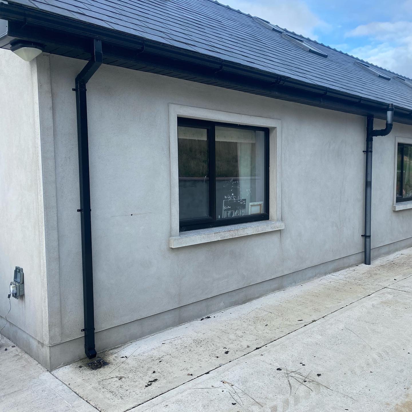 Just finished a beautiful house in Ravensdale this week. Weather was on our side. Another great client. #exteriorpainting #moranpainting #dundalk