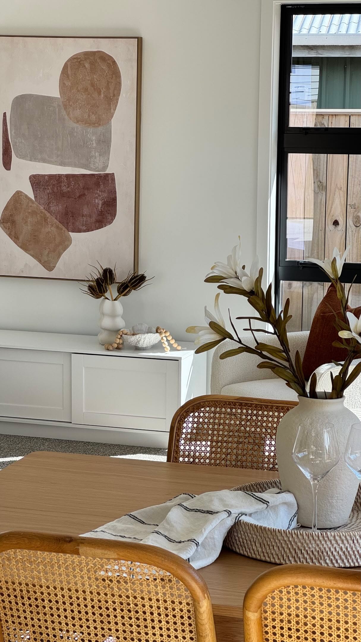 Open Day | SUNDAY
50a Vogel Street is open for inspection midday on Sunday. Brand new upmarket new home in Papeioa. Three bedrooms, ensuite, walk in robe, and large private deck for entertaining. Great sun and easy care ✔️✔️✔️
Watch part one now, part two to follow 🖤