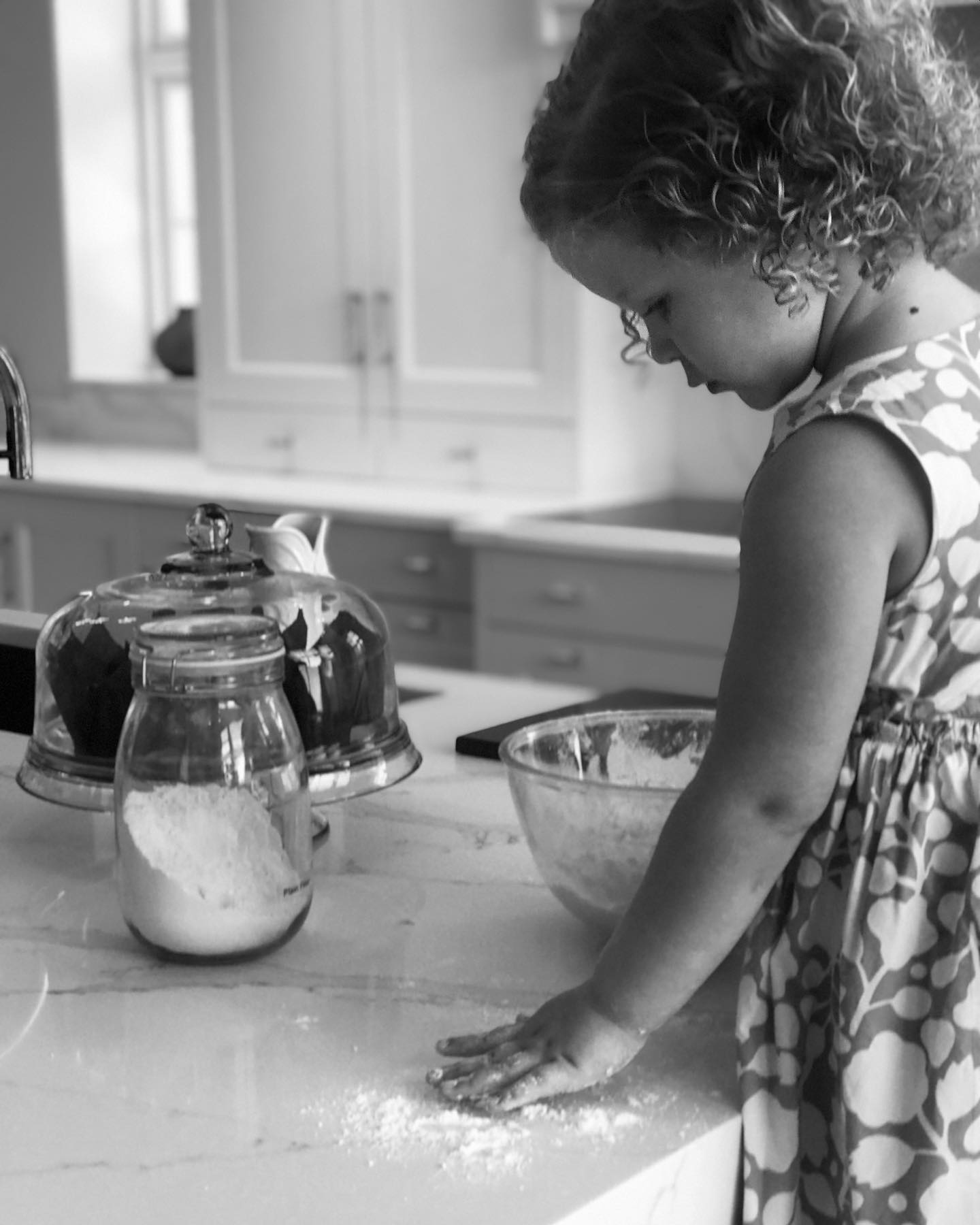 The kitchen has always been at the centre of my home life, now more than ever. I started my love for food after spending a lot of my childhood in Spain eating fresh and local, then years later when my daughter was born lactose intolerant I had to learn to cook and the art of making everything from scratch. I love cooking and gardening and over the last month I’ve taken great pleasure in getting stuck into learning new things. I’ve been desperate to get good at bread and started practicing this week. This is my littlest Stella who is three, she loves getting her hands dirty and to do things her own way, she made a plait which worked out really well - a natural. We are now using our kitchen for exactly what it was designed for - living!! We are so grateful for food and each other and sharing more time together at mealtimes #familymeals #stayhome #love #family #homeiswheretheheartis #day34 #bakingbread #bakingwithkids #designforliving