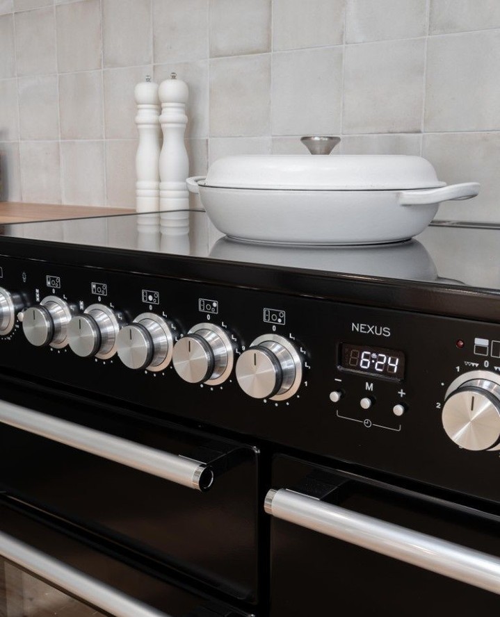 If the kitchen is the heart of the home, then the oven is definitely the heart of the kitchen.
We are absolutely crushing on our client's oven selection - the gorgeous Falcon Nexus in black - the perfect choice for a classic sage green kitchen.
📸 @benandgab
========
Shire Build is a leading new home builder and renovation specialist in the Sutherland Shire, guiding you through the end-to-end process of planning, approvals, design and construction of your new home.