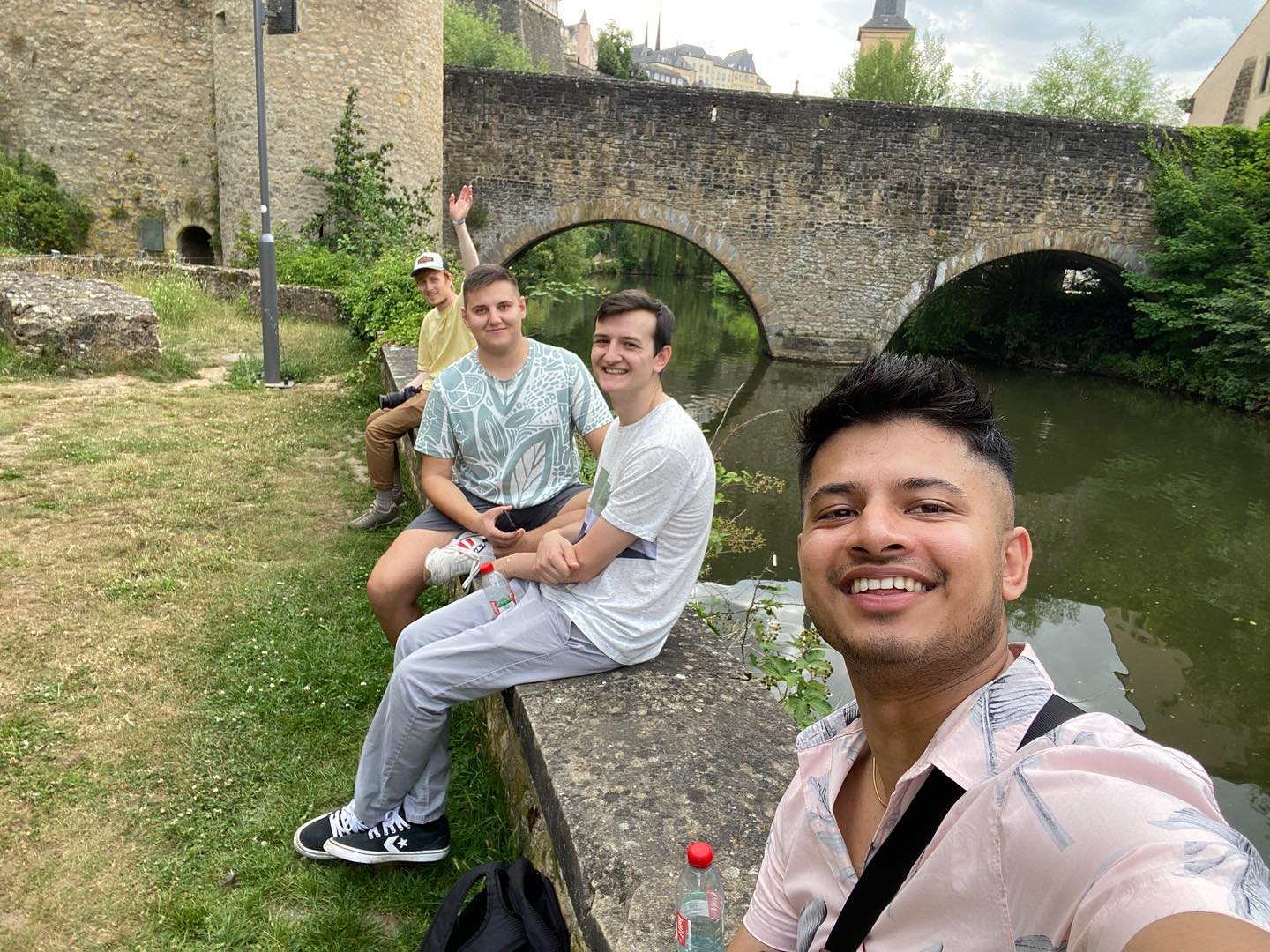 Tourists ๐ฑ๐บ X ๐ง๐ช X ๐ณ๐ฑ