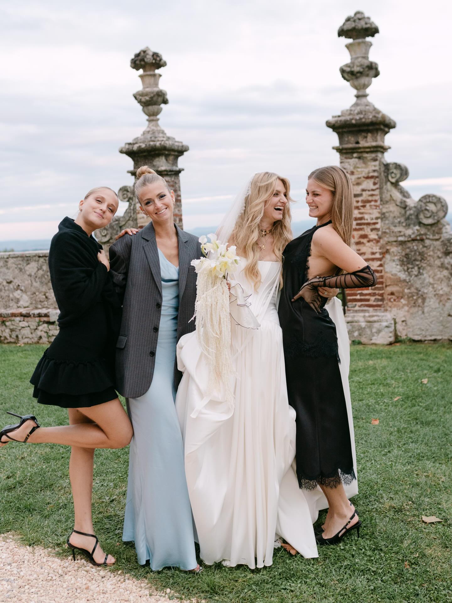 Tous les jours la journée des droits des femmes mes queens
#sororité #journeedesdroitsdesfemmes +1 #girlboss