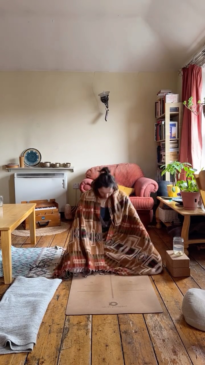 Non glamorous morning practice
These days I am craving more and more simplicity. Mind can rush into places of uncertainty. The simplicity on the mat gives an anchor, a place of steadiness. It gives space to be a witness to the inner experience. No attempt to shift or fix anything, being in the now is such a gift.
I need a lot of grounding in my practice. Feeing the legs, feeling the hips. World feels busy and overstimulated. It feels unsettled and dark at times. Returning to moments when we feel connected, hopeful, and grateful makes all the difference.
Yesterday I read this poem and it brought light and hope to me.
Even in a Time of Intolerance
“We all have a part in shifting the story.”
—Joy Harjo, 23rd US Poet Laureate
There is, in an overfull classroom,
a woman teaching not only history,
but compassion. There’s a barista
making hearts in the foam
of every cappuccino she serves.
There’s man helping another man
on crutches as he struggles to cross
the icy street. There’s a library room full of women
chanting about praying for their enemy.
There are students raising money
to help those with breast cancer and AIDS.
Two girls are laughing for the joy of laughing
’til their faces are tear-streaked
and their ribs and bellies are sore.
There’s a poet who pours courage and music
into every word she shares with the world.
And another woman hears those words
and thinks, “Me. That poet is talking to me.”
This is how we change the world one kind act,
one true word, one long laugh at a time. Because
now, that woman is ablaze with wondering:
What is my part in shifting the story?
—Rosemerry Wahtola Trommer
@rosemerry.trommer
#practice #presence #compassion #yoga #poetry