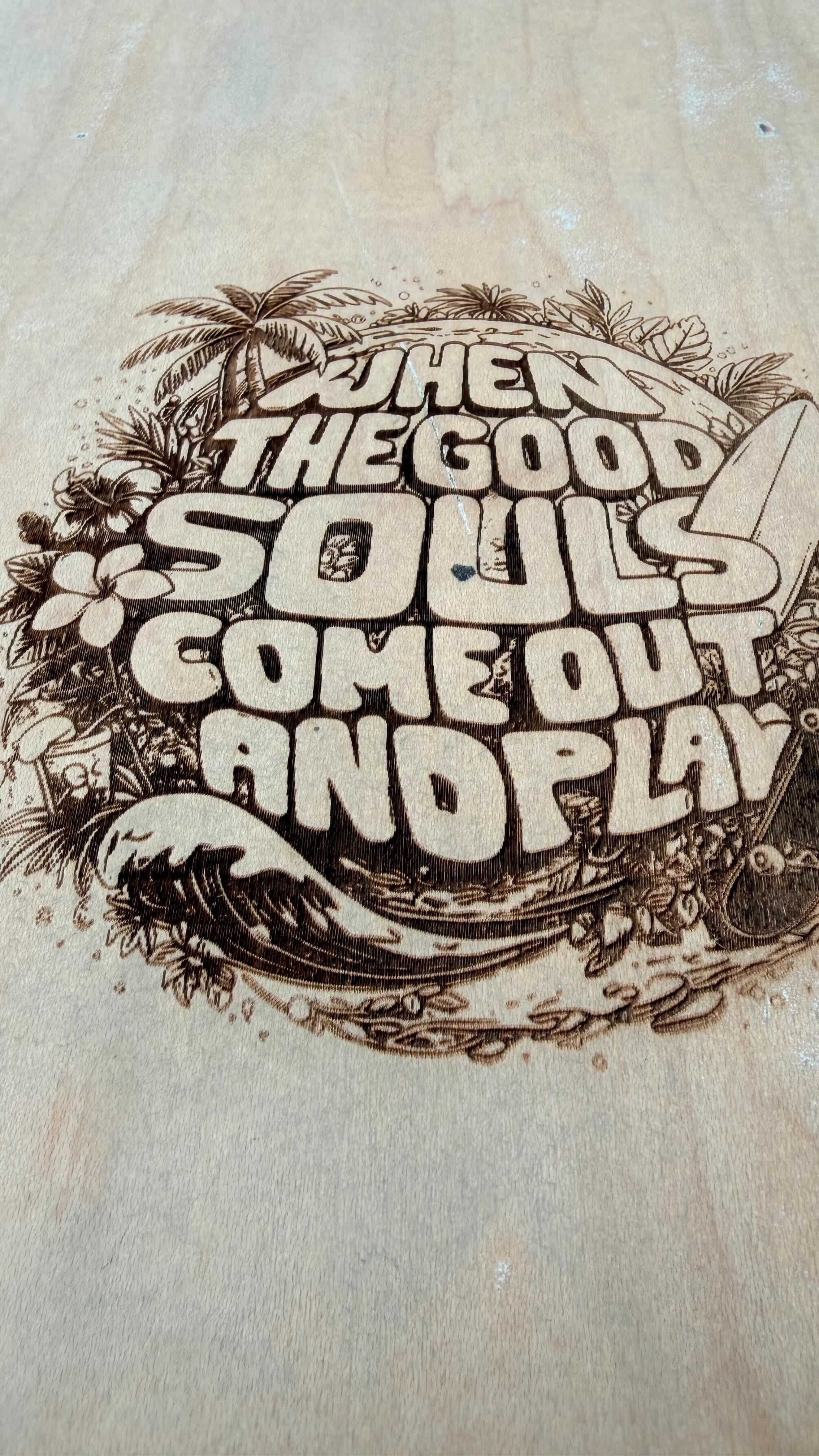 Soulboard Prototype
Wheels with different grip.
Trucks with different flow.
Because every rider feels the ride differently.
Your style → your Soulboard.
Give me your thoughts below 👇🏽
#soulboards #outnow #differentwheeloptions #differenttruckoptions #yourstyle