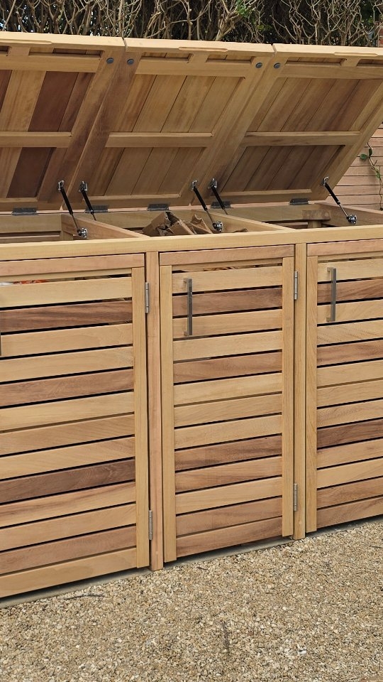 Every detail matters. This sliding joint is crafted to create a strong, seamless connection — built the traditional way for durability and beauty.
It’s the small details that turn simple timber into something exceptional.
Handmade. Built to last.
Designed for the garden.
#woodworking #joinery #craftsmanship #outdoorliving #gardenstorage #handmade #carpentry #luxurygarden #timberdesign #madeinbritain