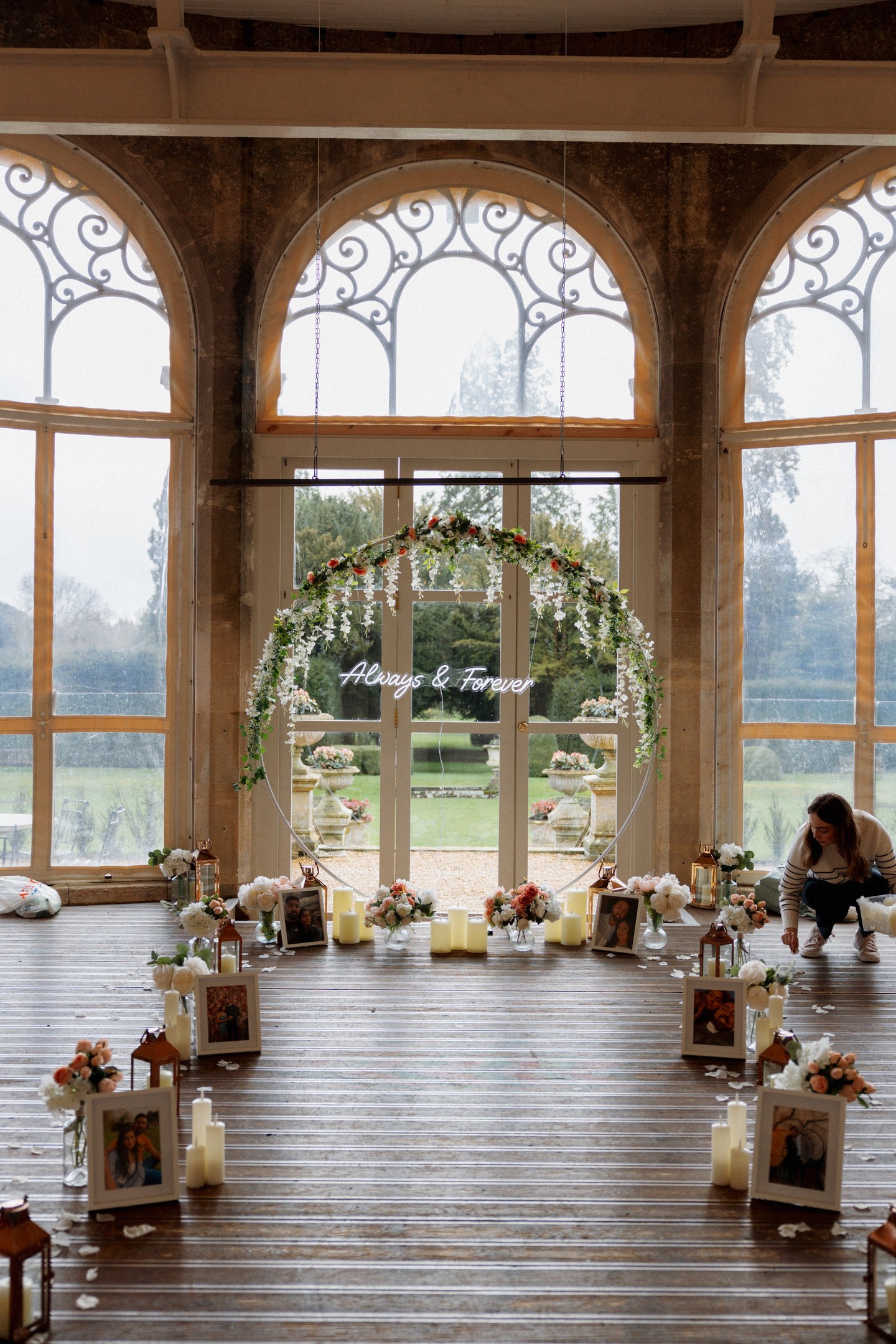 Reminiscing about Kabir and Kajal's stunning proposal at Grittleton House back in March 2024 ๐
What a magical moment โจ
๐ธ @hannahwarmishamweddings
#cotswolds #engaged #bridetobe #shesaidyes #proposal #proposalideas #theknot #hebenttheknee #grittletonhouse