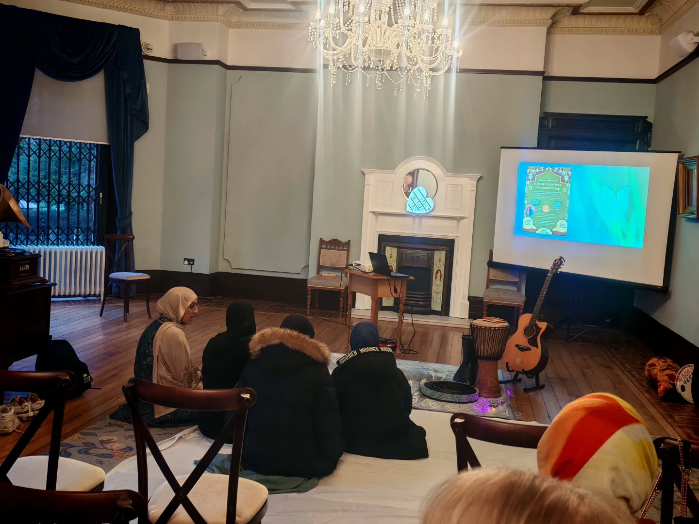 It was an absolute pleasure to be invited to the Luton Creative Community Iftar at the Wardown House Museum.
Fabulous performance by the lovely ladies from The Pearl of Islam, Ramadan film by Revoluton Arts & the amazing recitation by Maryam Malik.