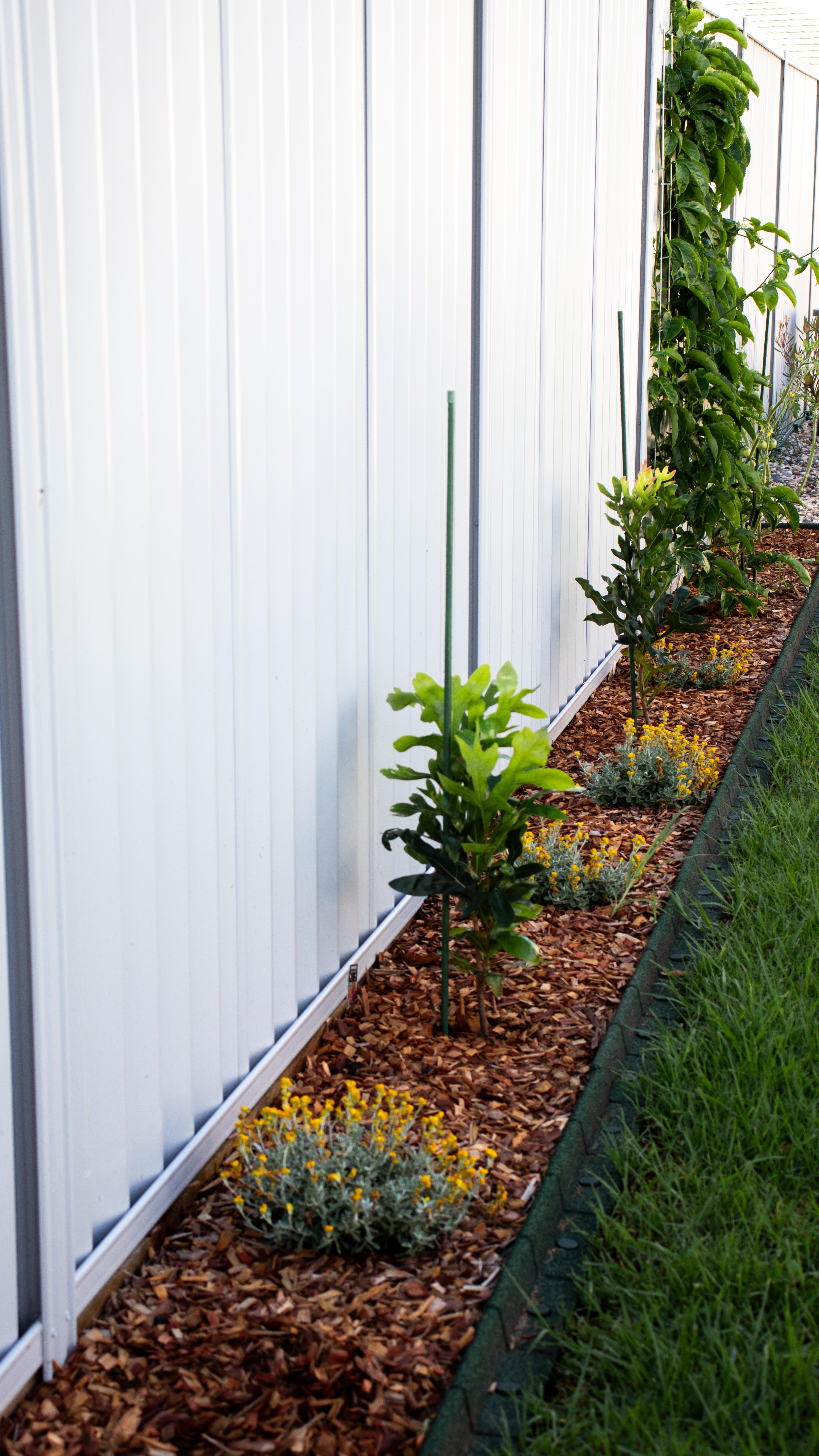This timber deck and pergola turns an unused corner of the yard into a relaxed outdoor retreat. A simple, functional space designed for slow afternoons, morning coffee, or winding down at the end of the day. Clean finishes and thoughtful placement make it feel like a natural extension of the backyard.
A small space, transformed into somewhere you’ll actually use.
#landscaping #macleayvalleylandscapes #southwestrocks